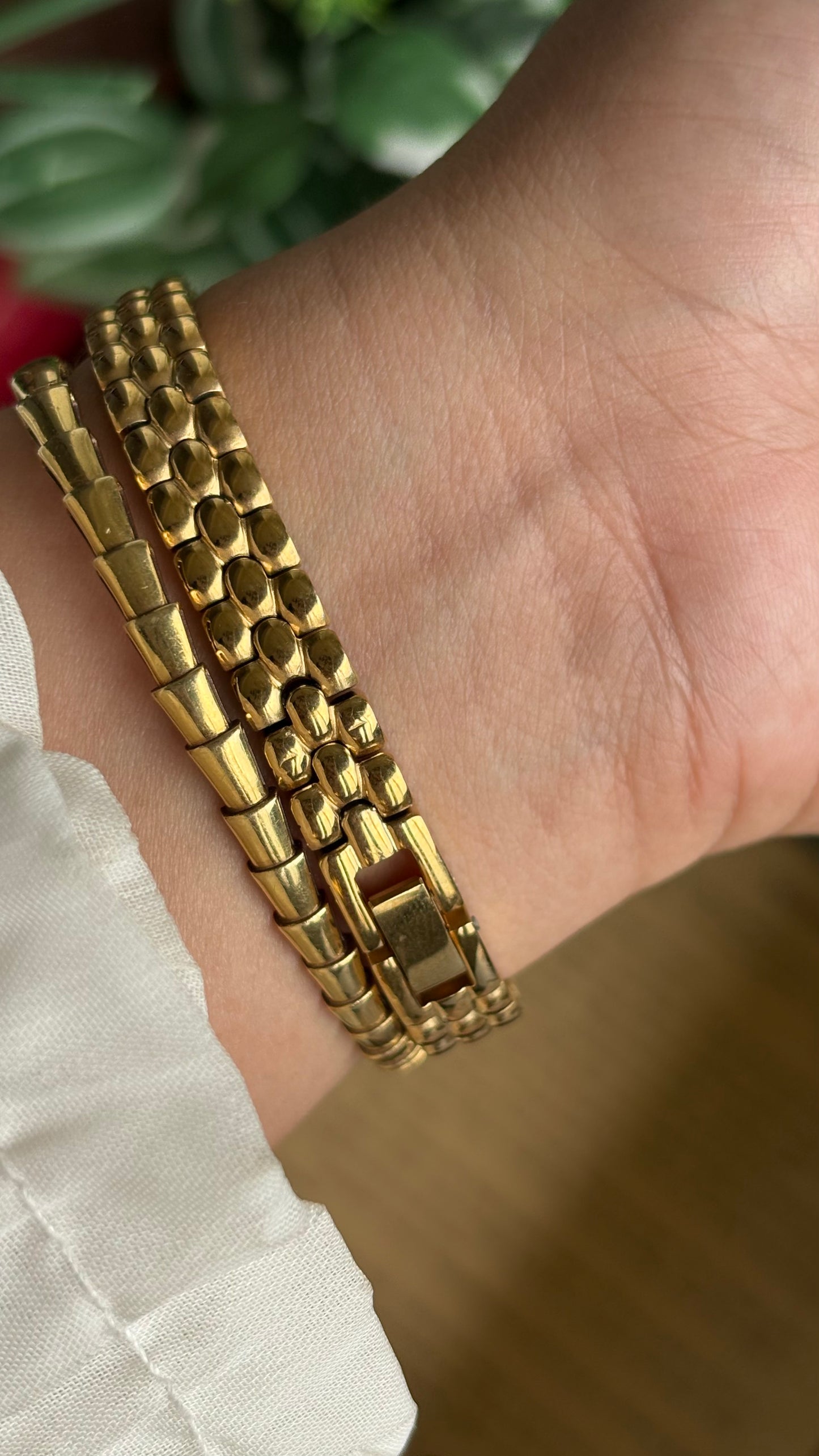 Vintage Pulsar by Seiko Slim Watch in Gold Tone