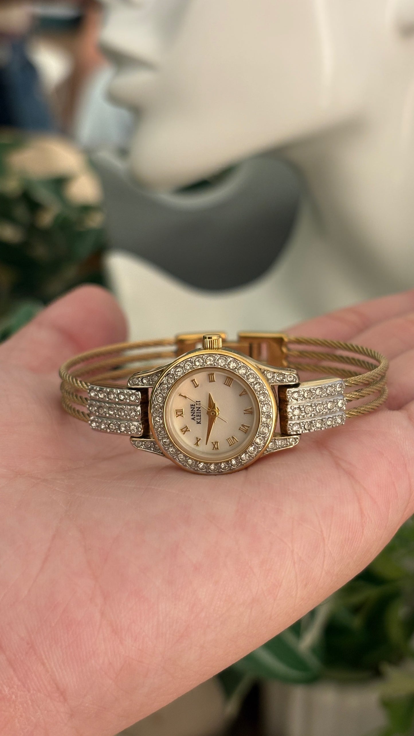 Extremely Rare Vintage Anne Klein II Twisted Bangle in Rose Gold Tone Quartz