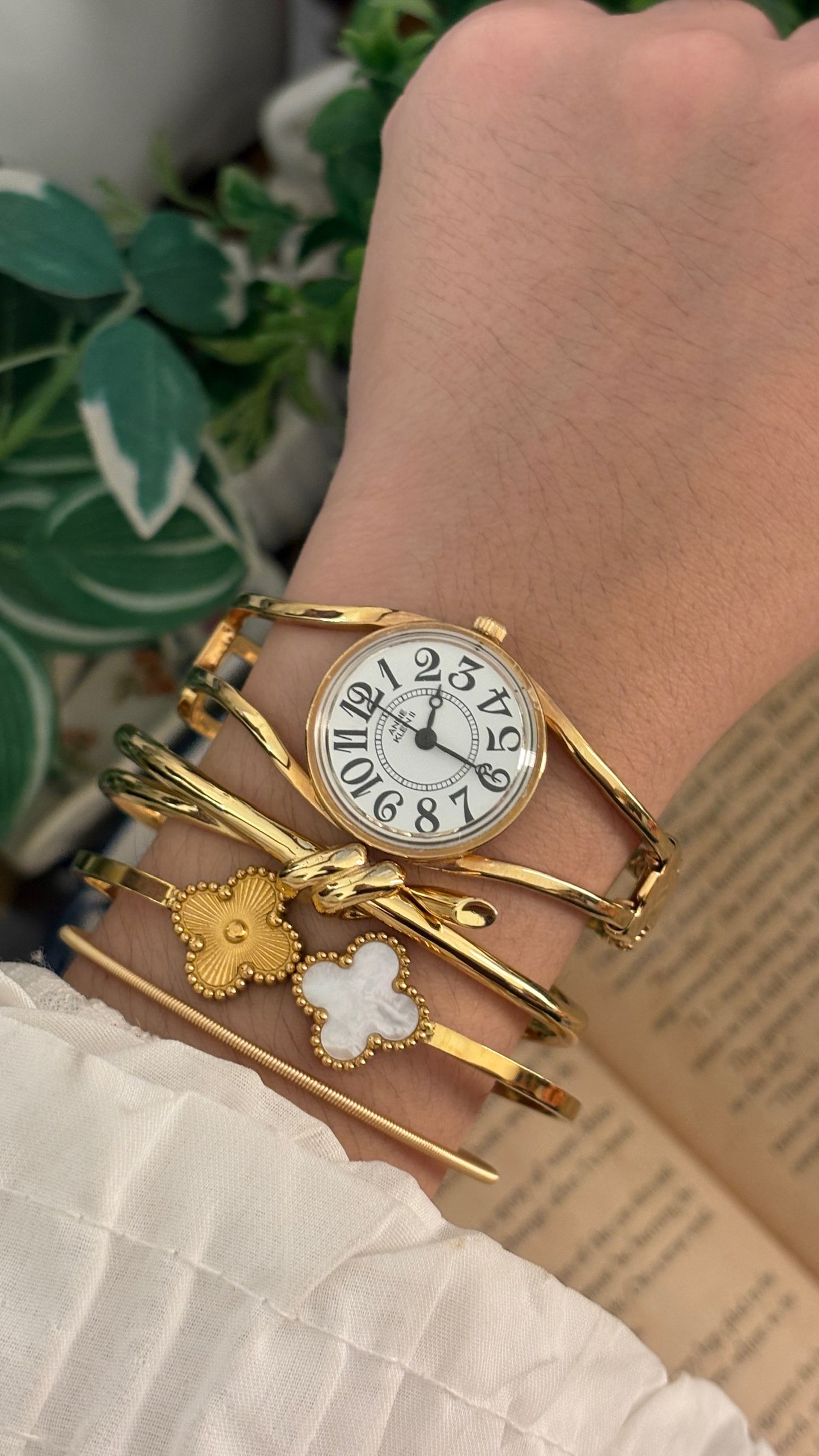 Rare Vintage Anne Klein II Bangle in Gold Tone Quartz