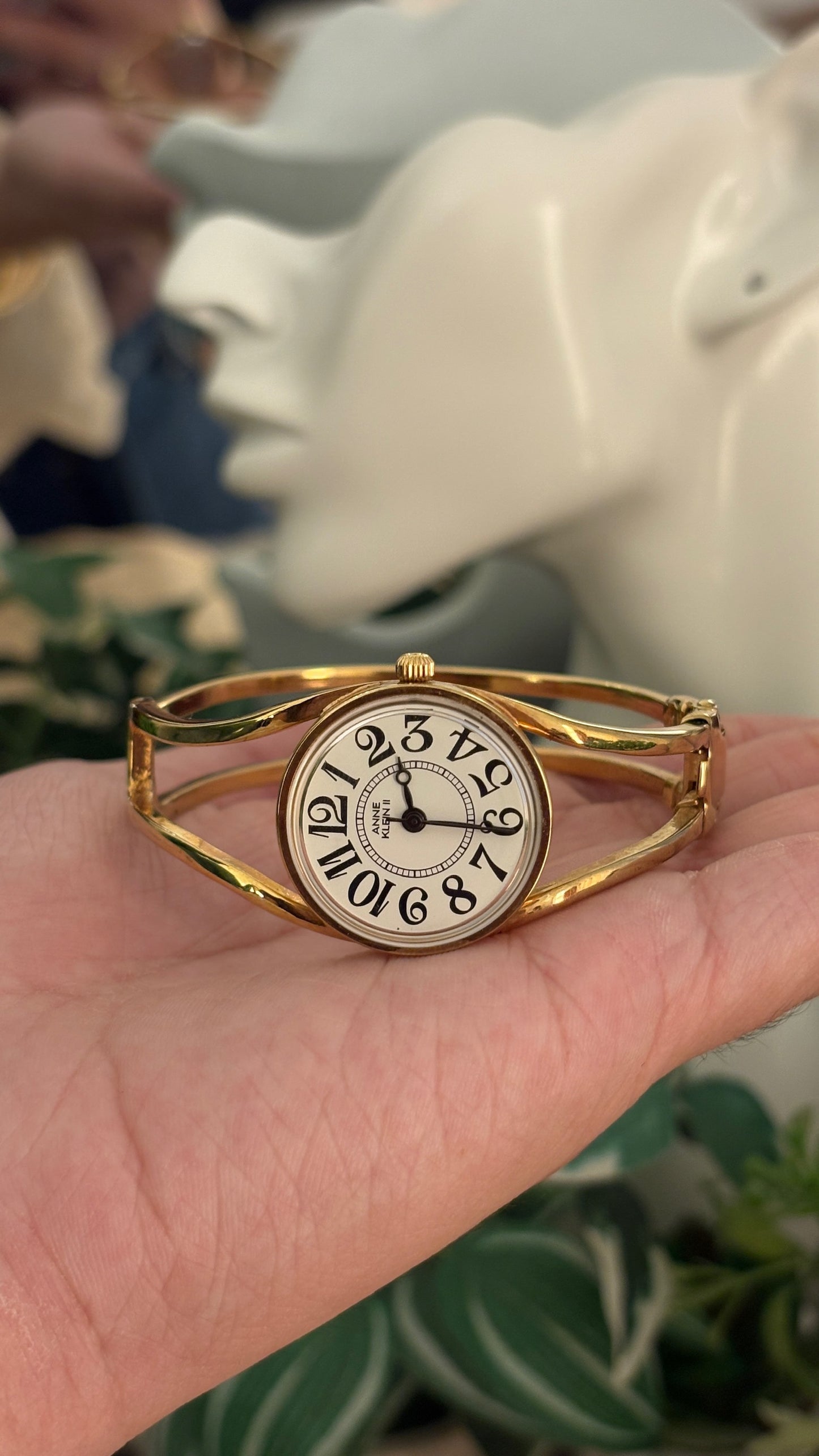 Rare Vintage Anne Klein II Bangle in Gold Tone Quartz