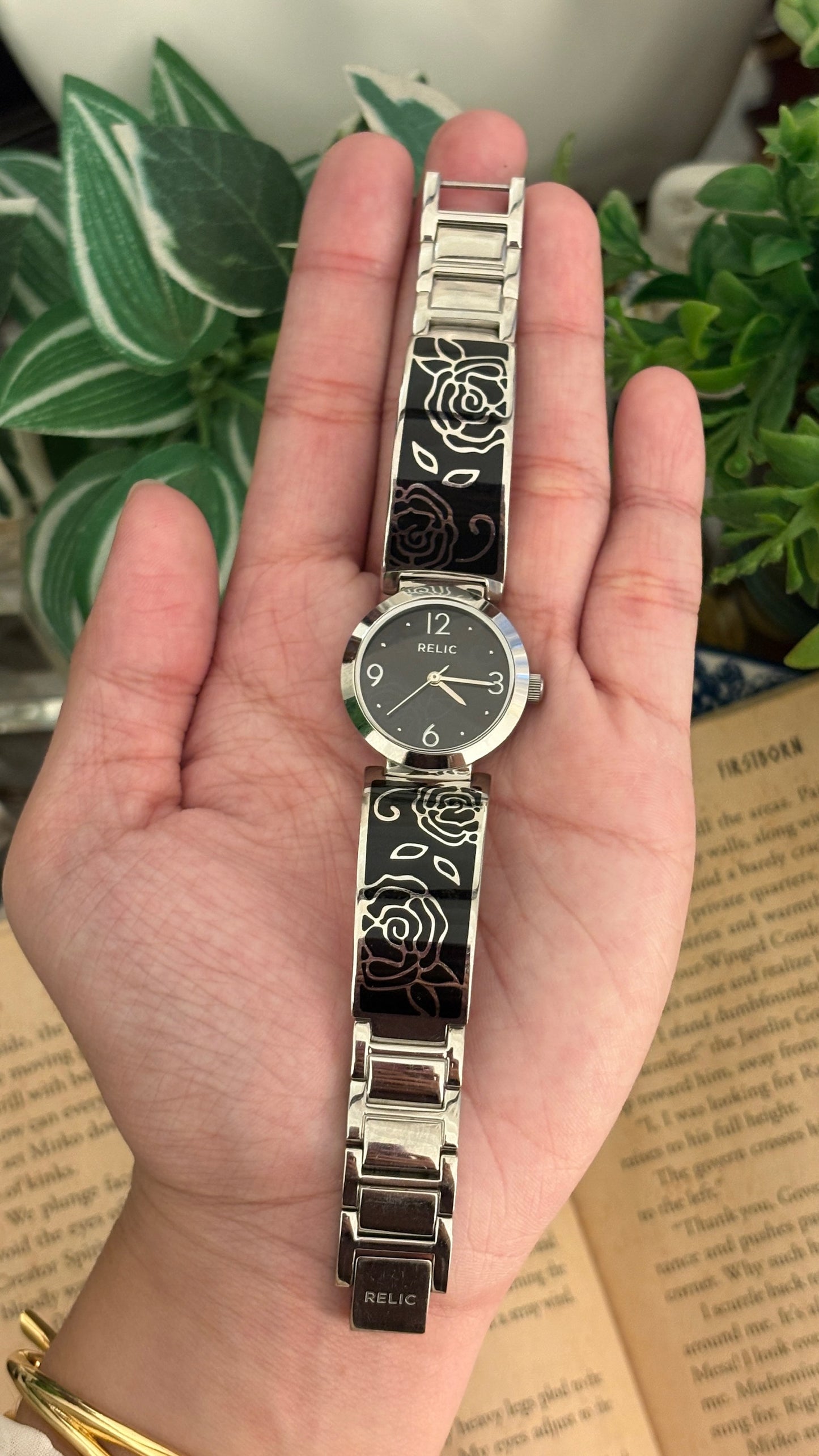 Rare Vintage Relic Fossil Floral Bangle Watch in Silver Tone Quartz