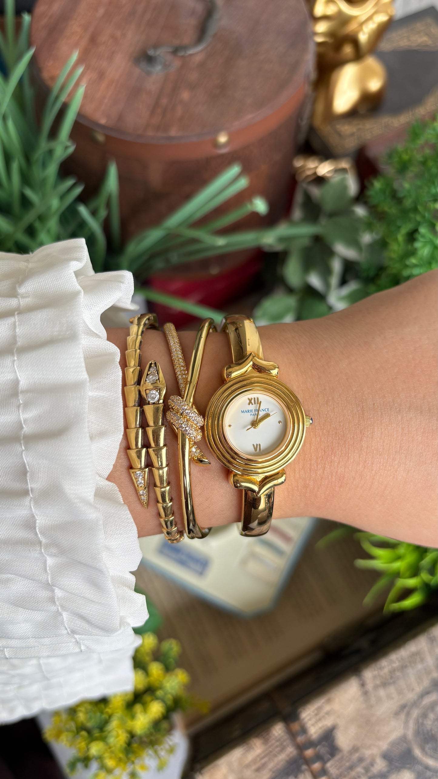 Vintage Marie France Interchangeable Bezel Set Bangle Watch in Gold Tone