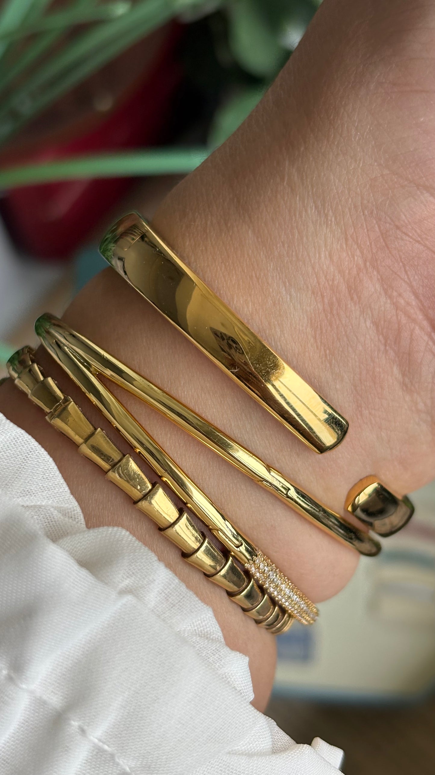 Vintage Marie France Interchangeable Bezel Set Bangle Watch in Gold Tone