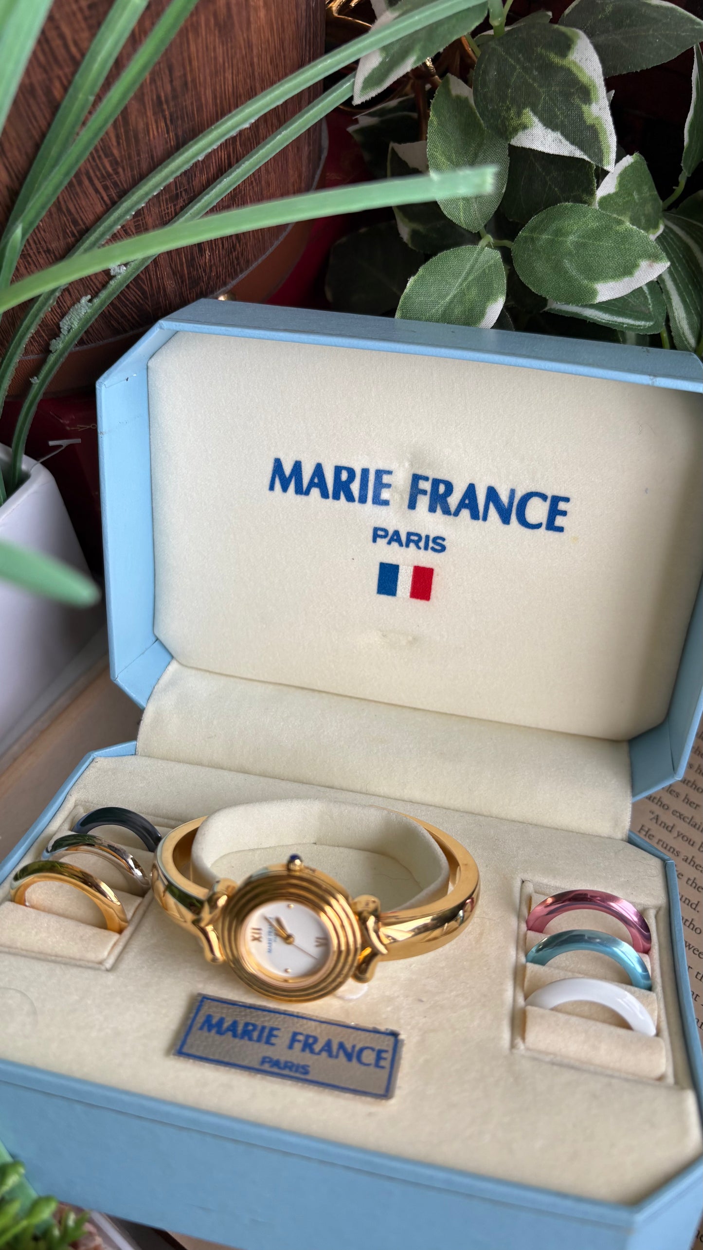 Vintage Marie France Interchangeable Bezel Set Bangle Watch in Gold Tone