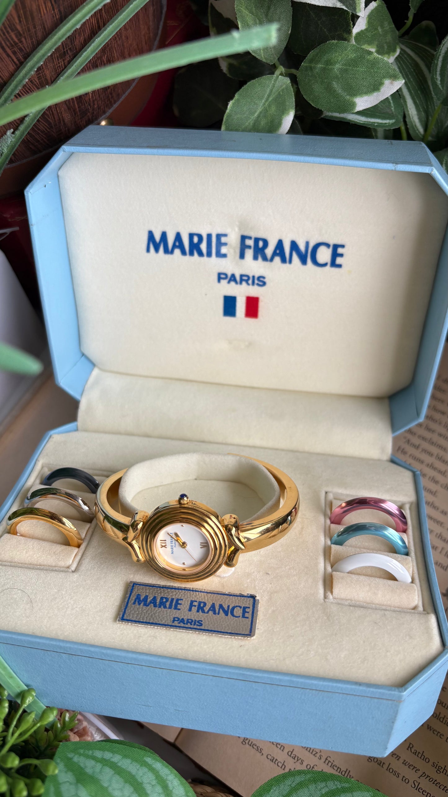 Vintage Marie France Interchangeable Bezel Set Bangle Watch in Gold Tone