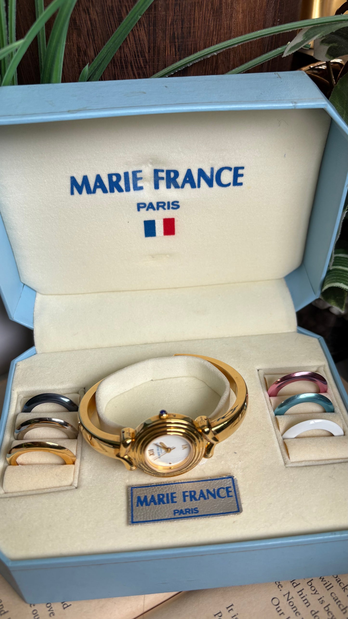 Vintage Marie France Interchangeable Bezel Set Bangle Watch in Gold Tone