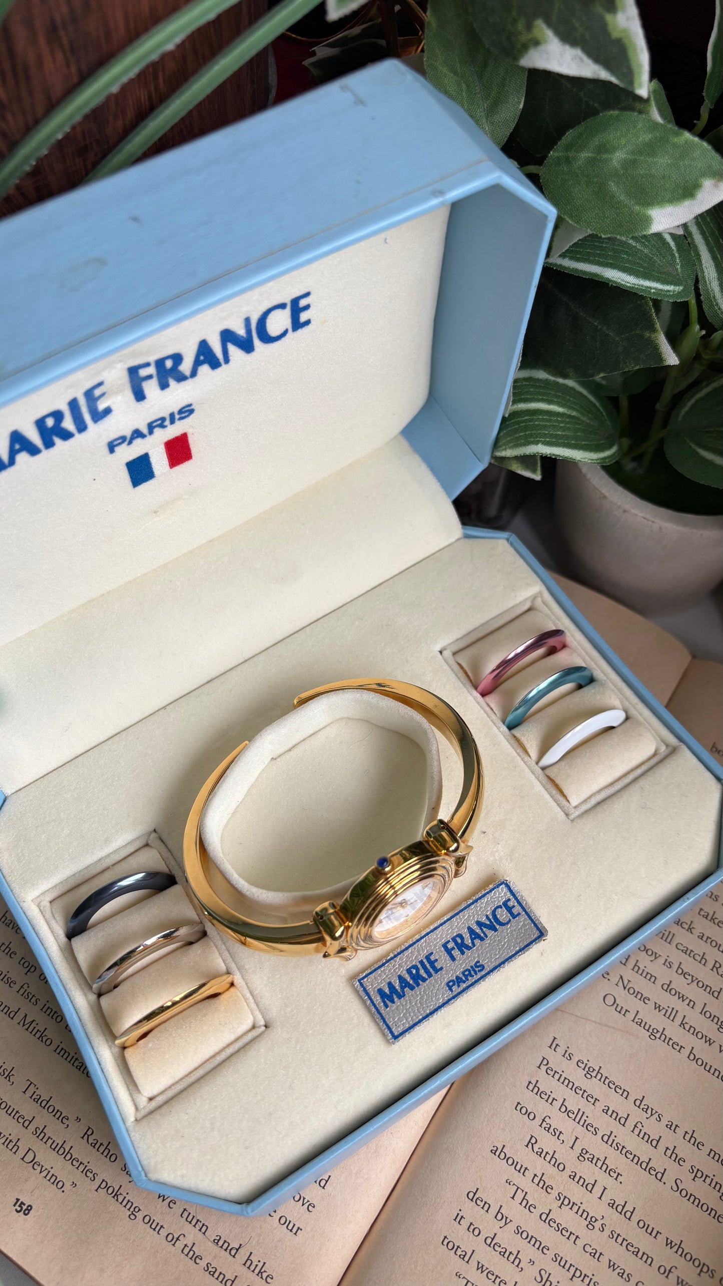 Vintage Marie France Interchangeable Bezel Set Bangle Watch in Gold Tone
