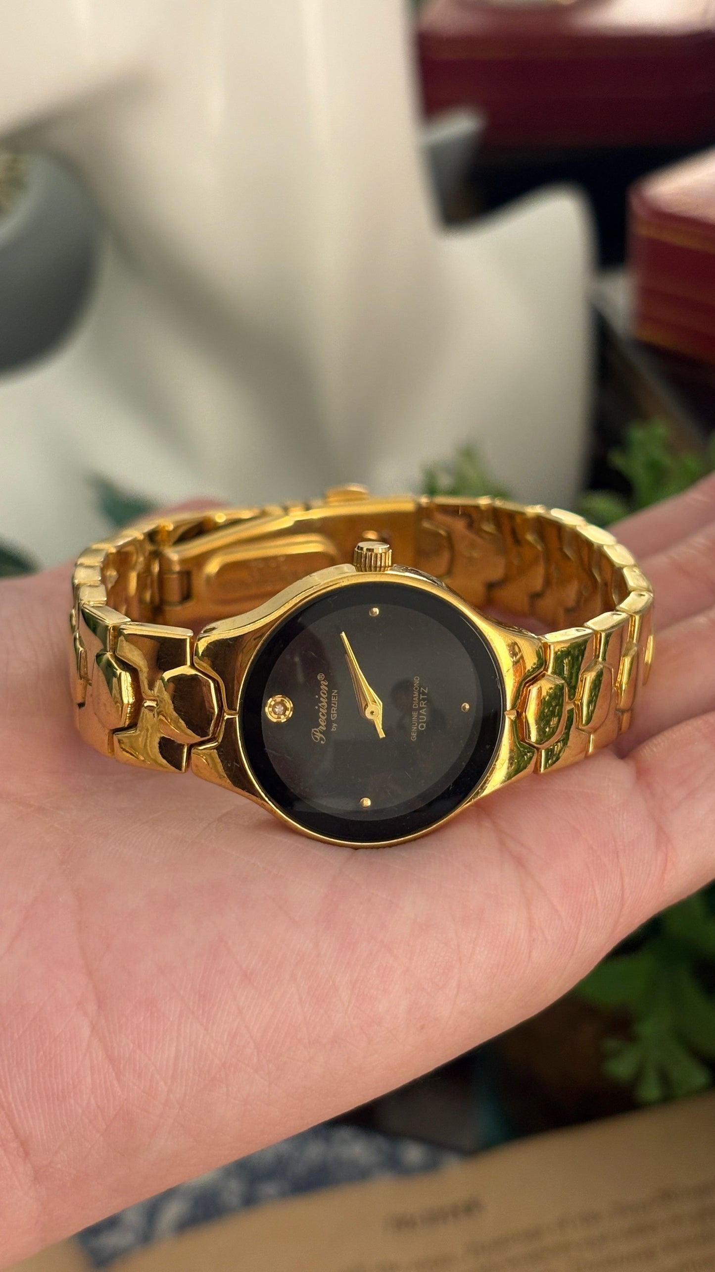 Vintage Precision by Gruen Black Dial Classic Watch in Gold Tone Quartz