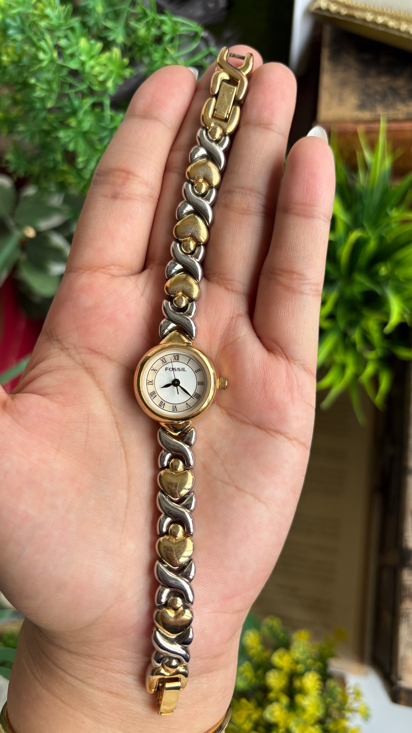 Vintage Fossil Watch in Two-Tone Roman Pearl Dial Heart Straps