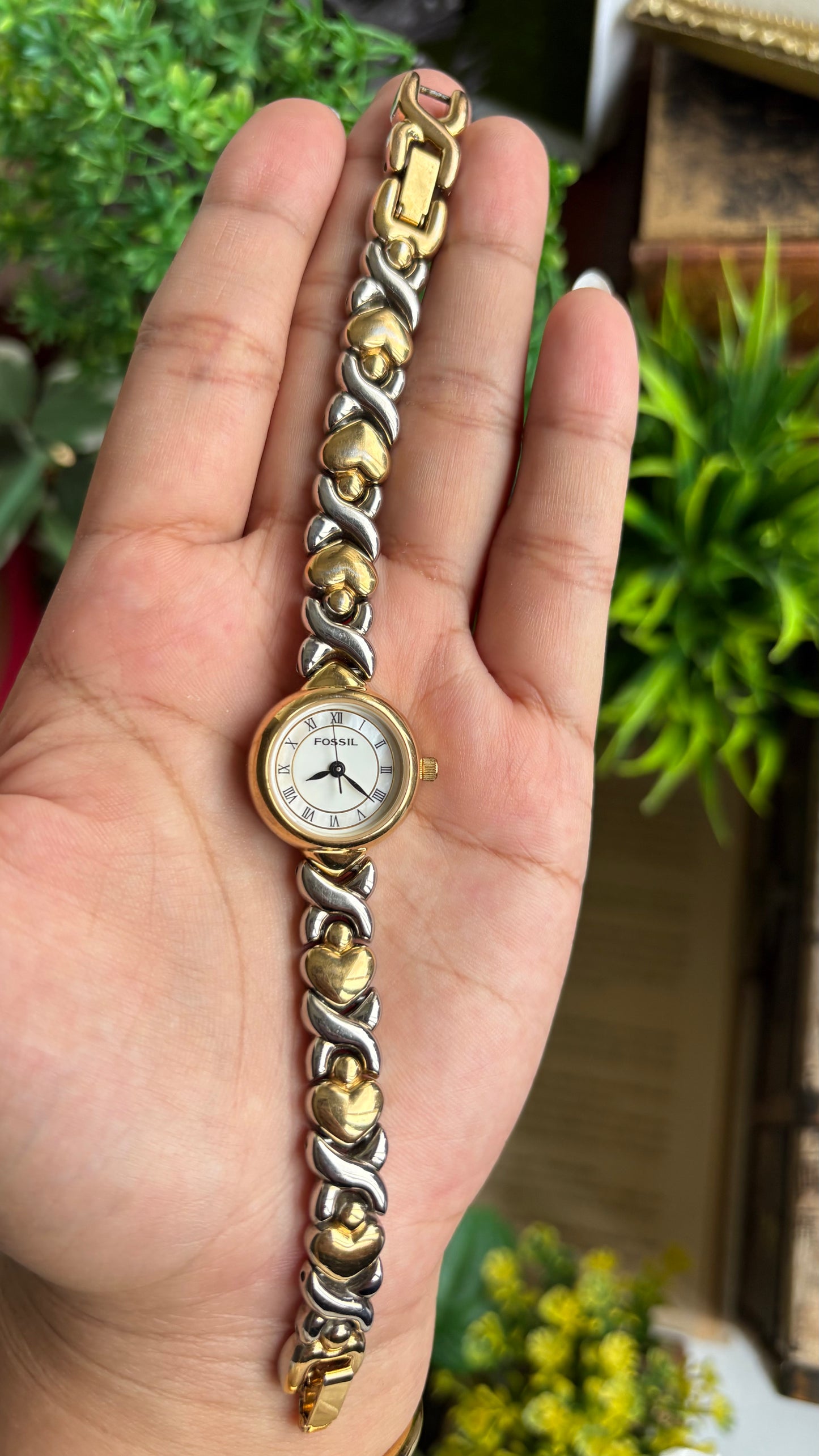 Vintage Fossil Watch in Two-Tone Roman Pearl Dial Heart Straps