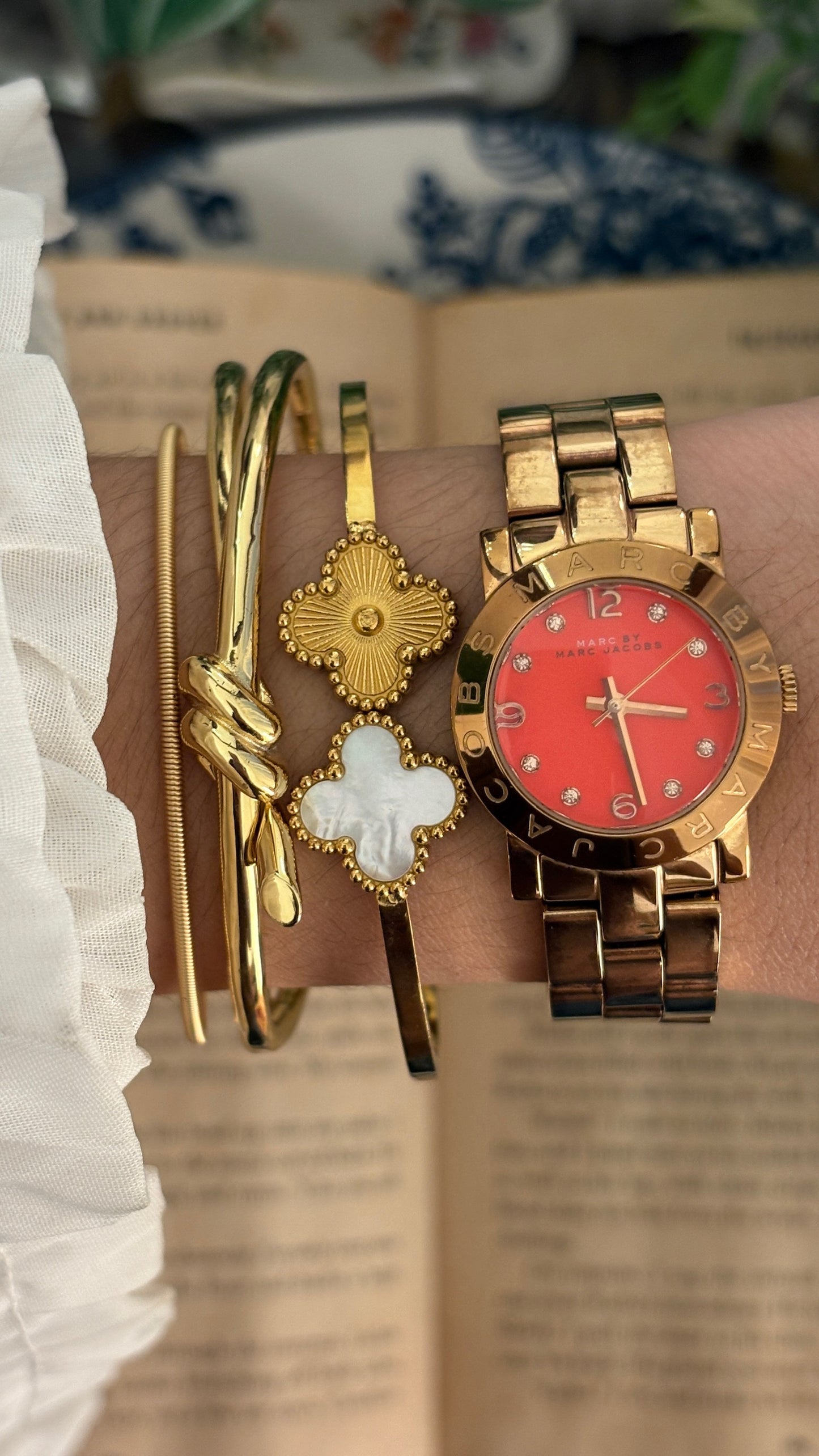 Rare Vintage Marc Jacobs Red Dial Watch in Rose Gold Tone Quartz