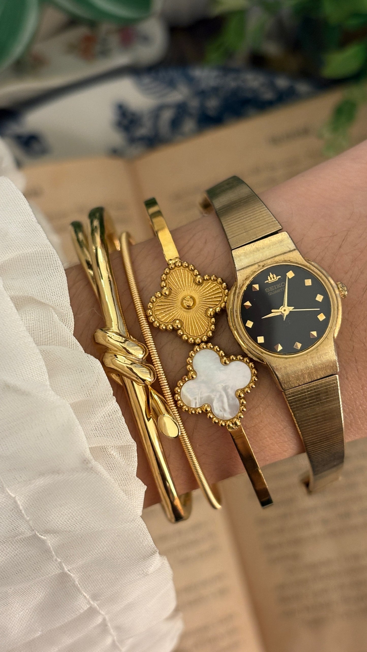 Rare Dainty Vintage Seiko Dress Watch in Gold Tone Quartz