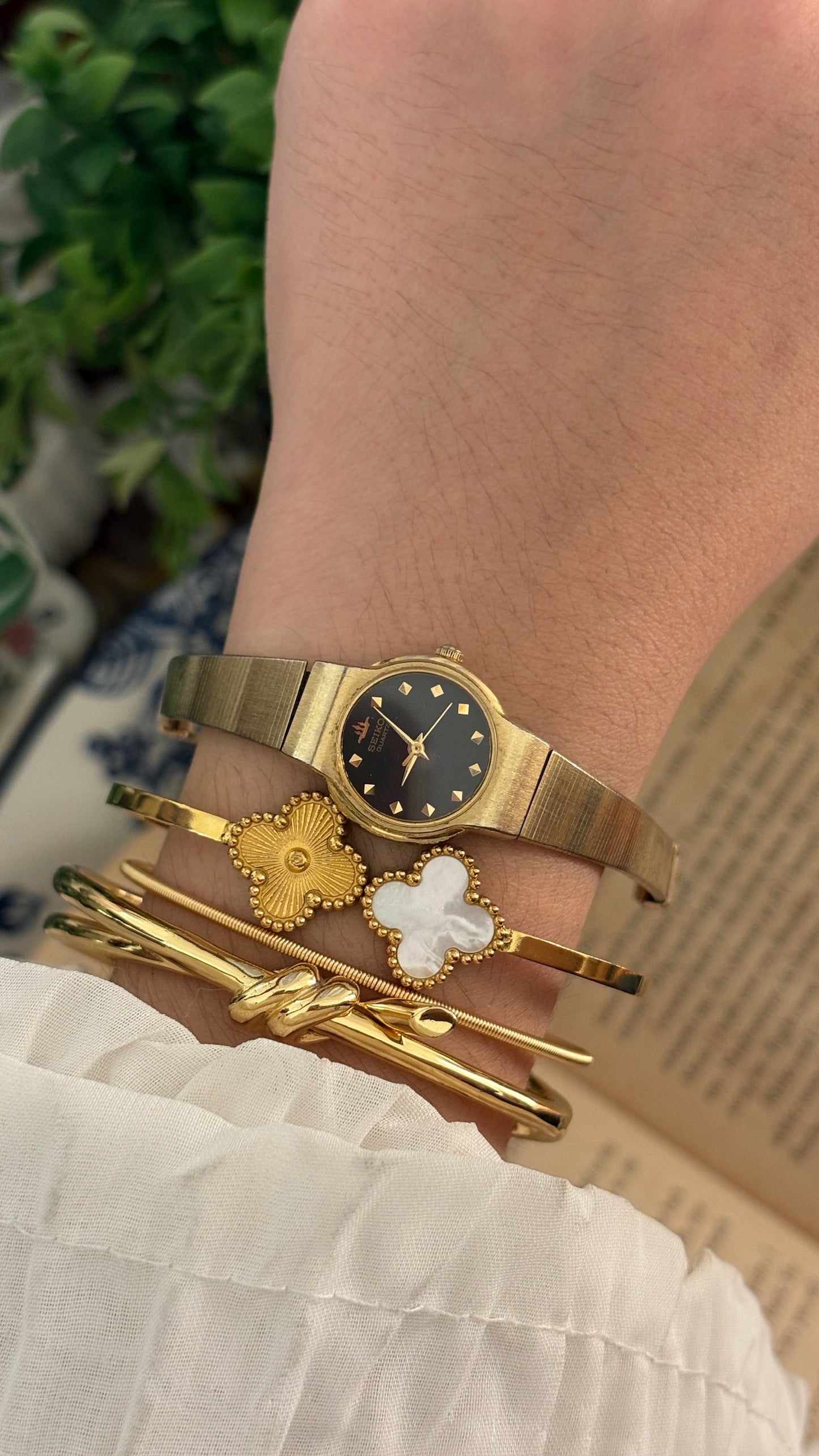 Rare Dainty Vintage Seiko Dress Watch in Gold Tone Quartz