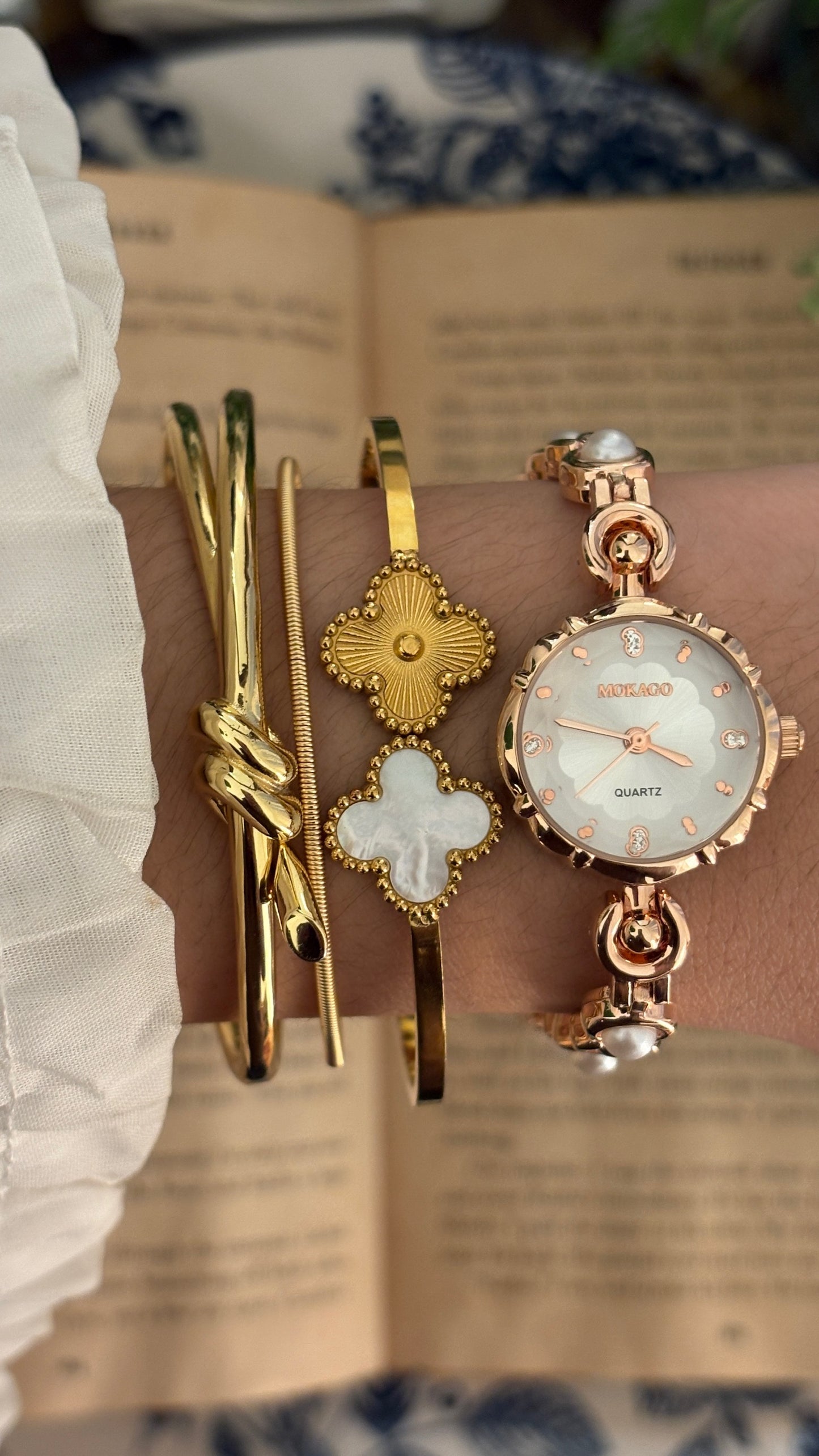 Vintage Mokago Diacut Glass Elegant Pearl Bracelet Watch in Rose Gold Tone Quartz