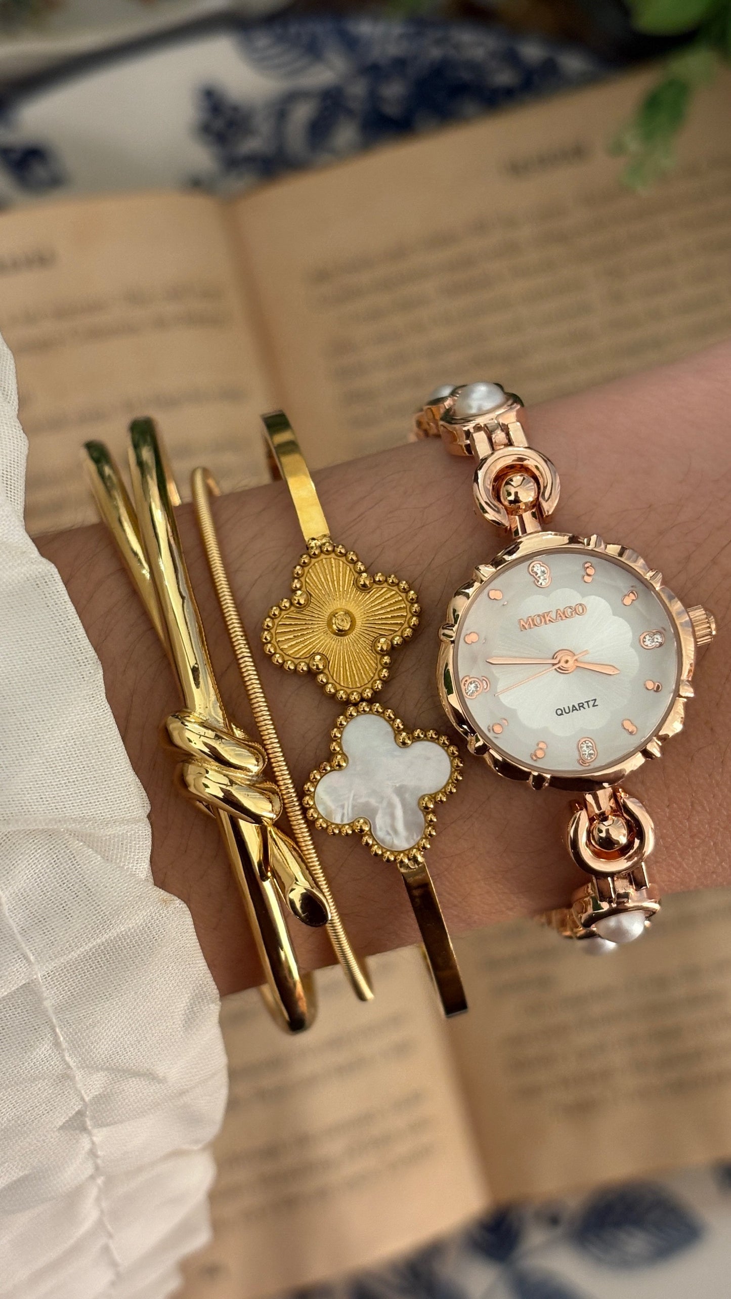 Vintage Mokago Diacut Glass Elegant Pearl Bracelet Watch in Rose Gold Tone Quartz