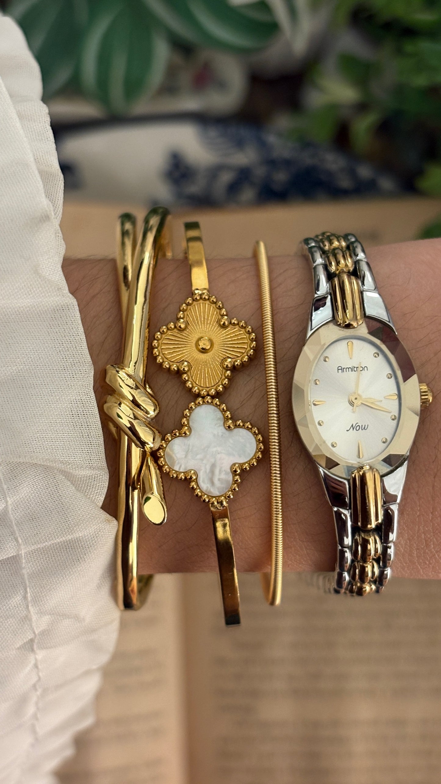 Vintage Armitron Oval Diacut Dial Classic Watch in Two-Tone Quartz