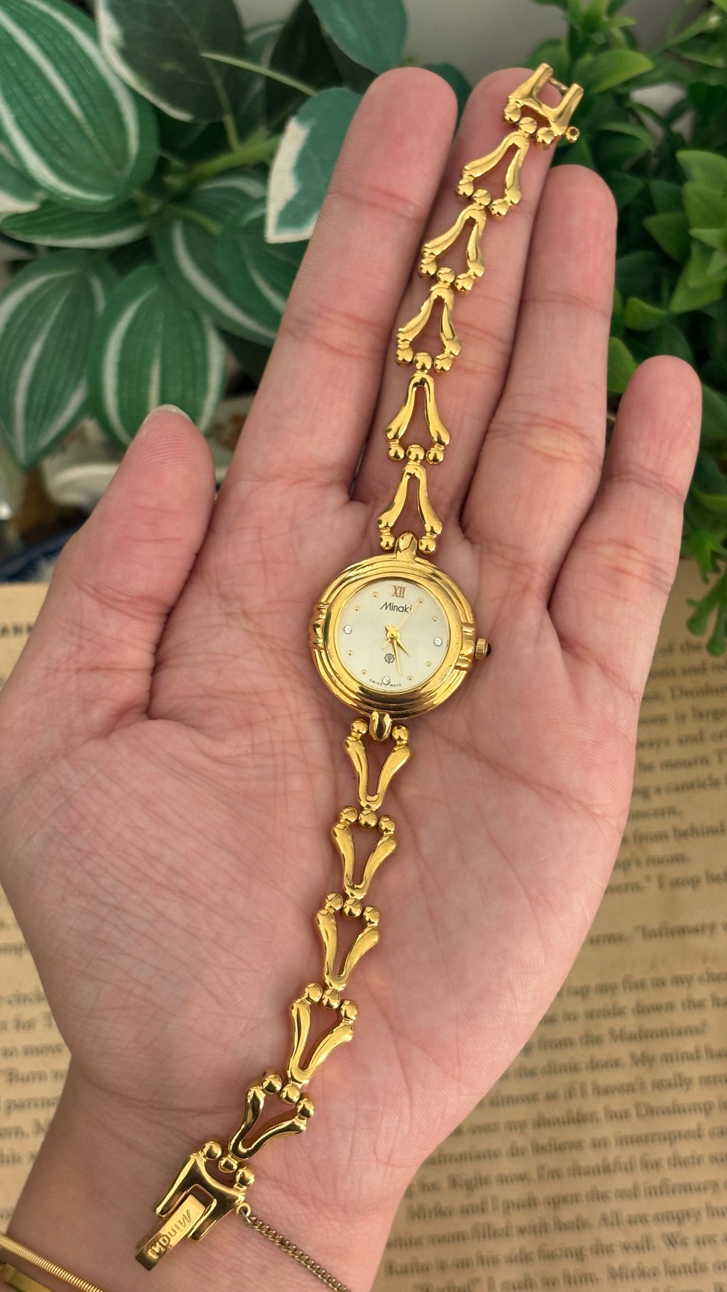 Rare Vintage Minaki Fishtail Bracelet Watch in Gold Tone Quartz