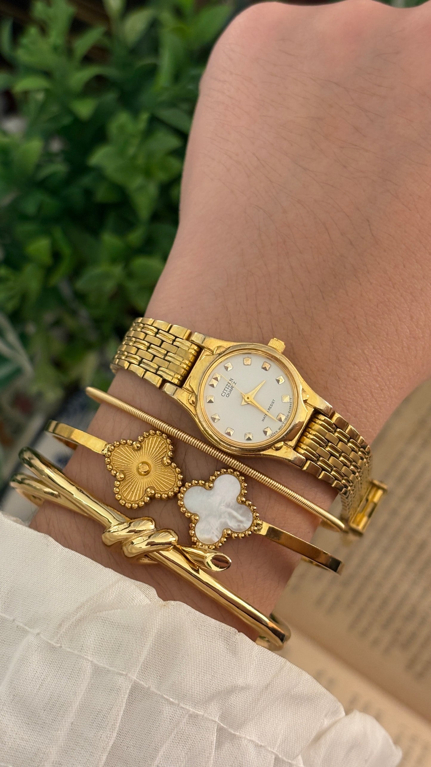 Vintage Citizen Classic Watch in Gold Tone Quartz