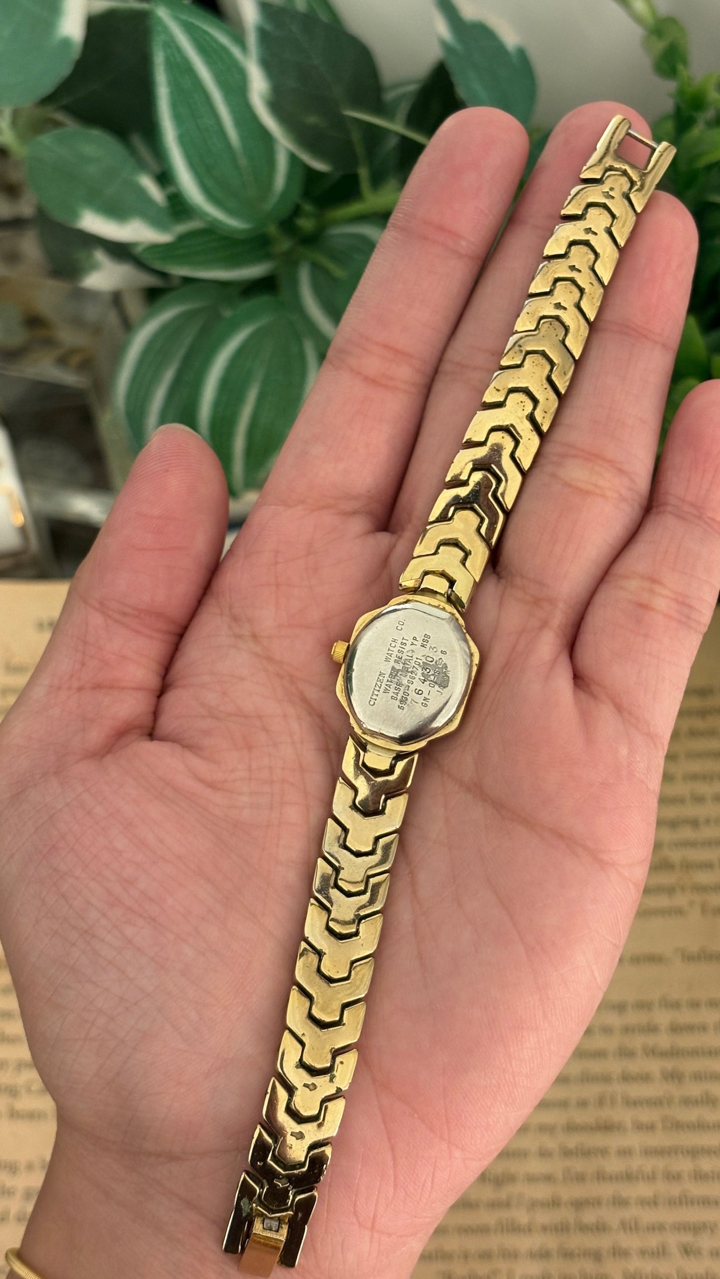Rare Vintage Citizen Dutch Marquise Dial Bracelet Watch in Gold Tone Quartz with Box