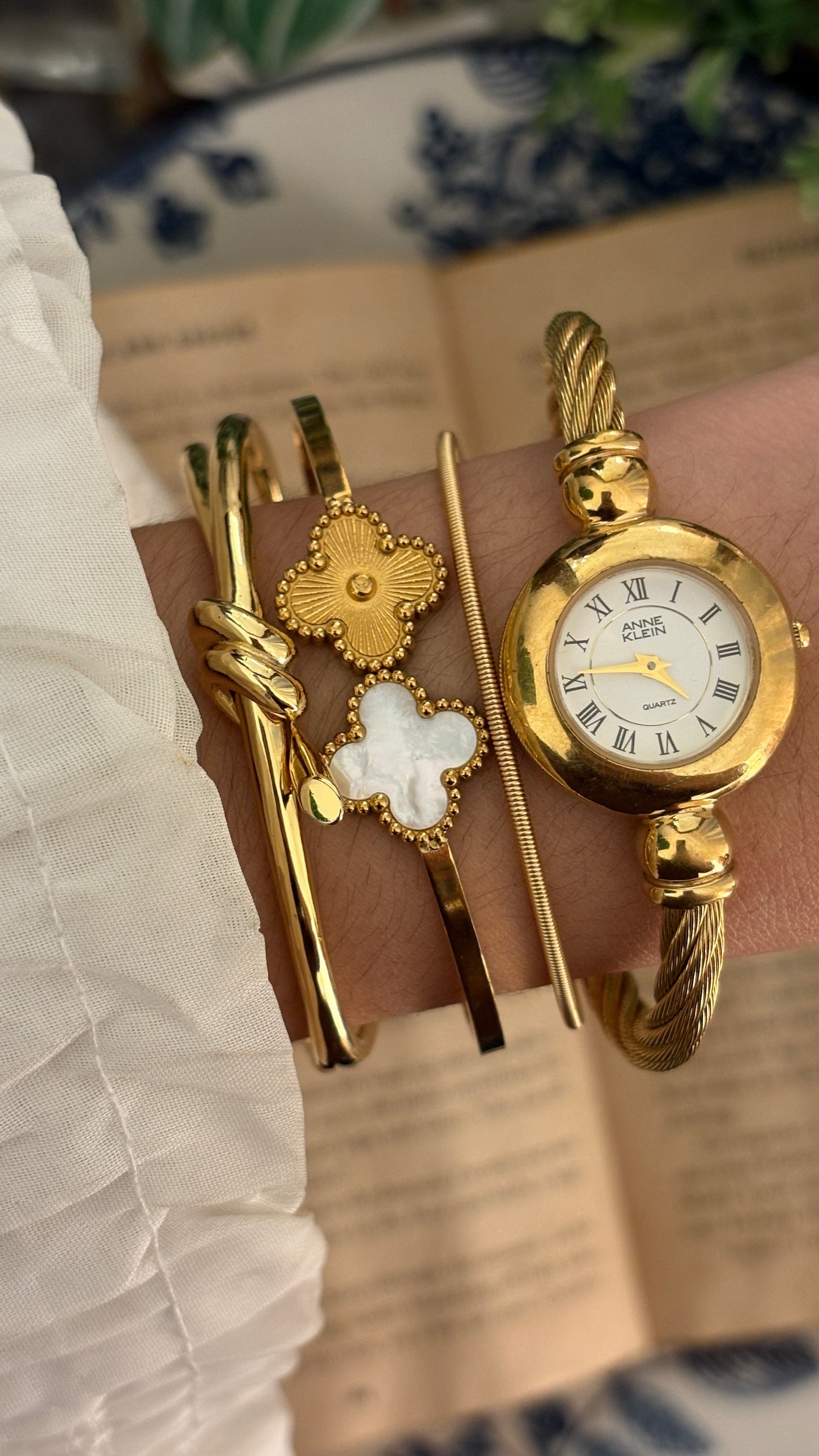 Rare Vintage Anne Klein Twisted Rope Bangle Watch in Gold Tone Quartz with Box