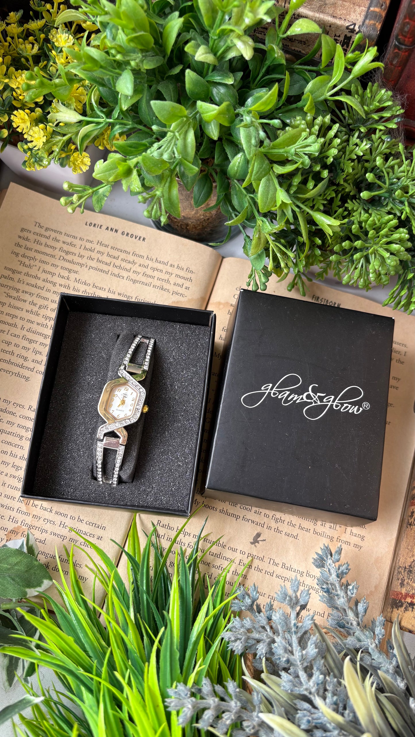 Rare Vintage Dainty Glam & Glow Elegant Semi-Bejeweled Stretchy Band Watch in Two-Tone Diamond Criss-Cross Dial Quartz NOS #00214