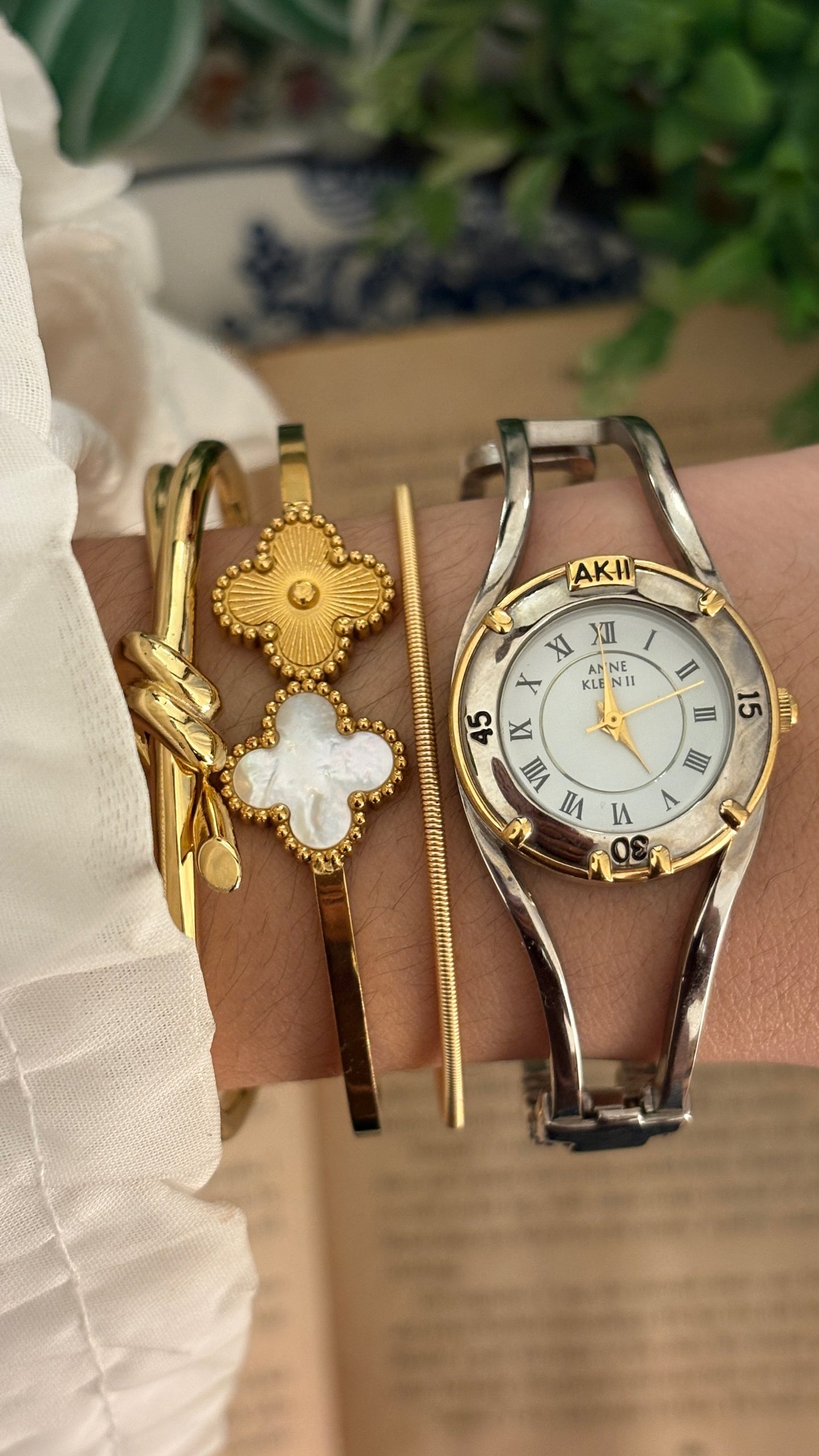 Rare Vintage Anne Klein II Interchangeable Bezel Hollow Bangle Watch Set in Two-Tone Quartz with Box