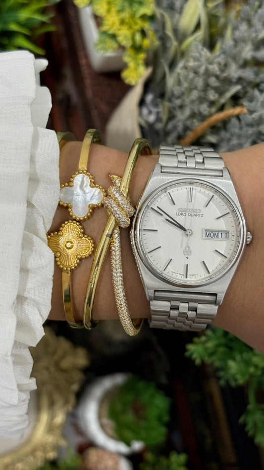 Rare Vintage Seiko Lord with Day-Date Window Mens Watch in Silver Tone Quartz