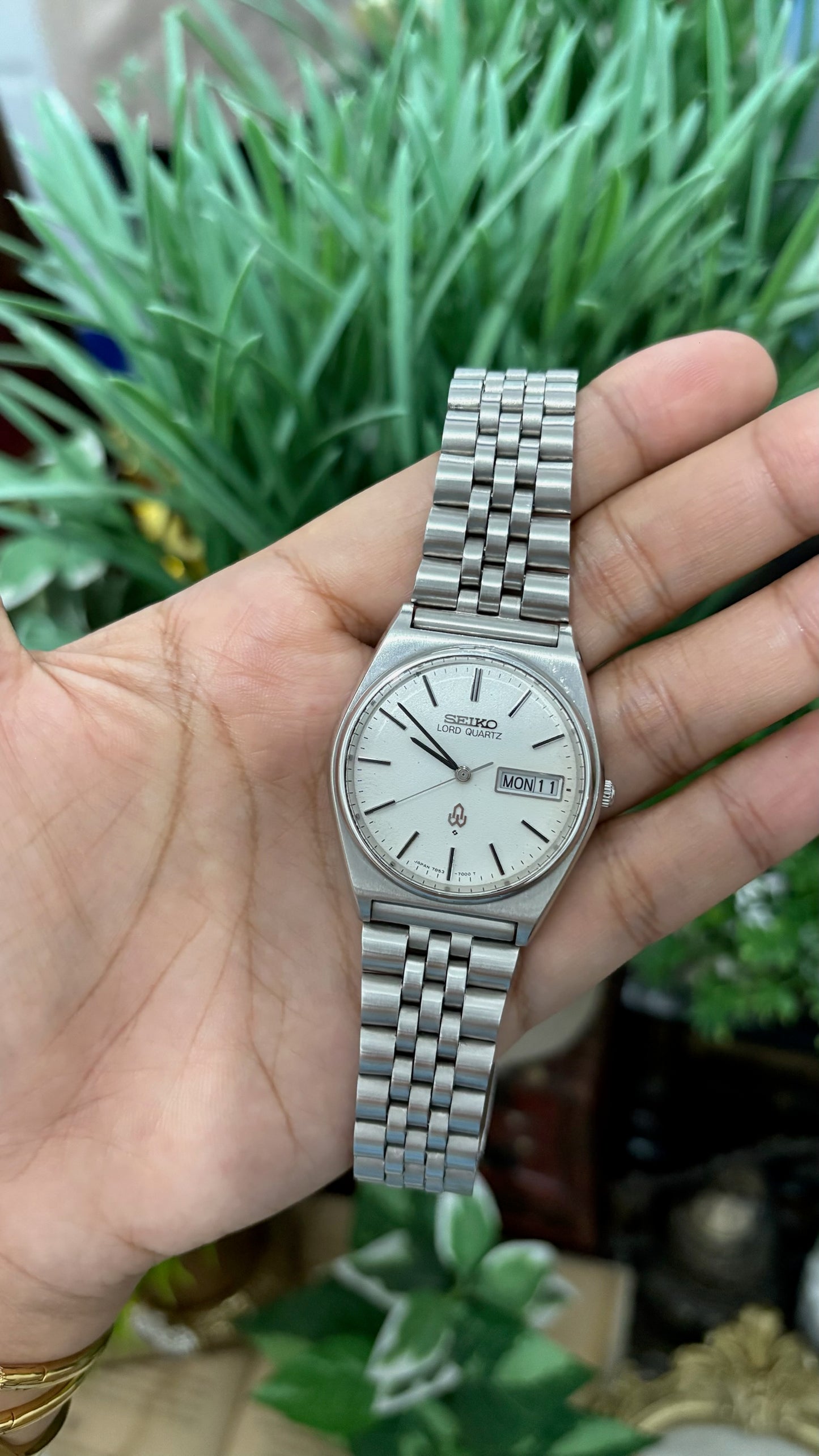 Rare Vintage Seiko Lord with Day-Date Window Mens Watch in Silver Tone Quartz