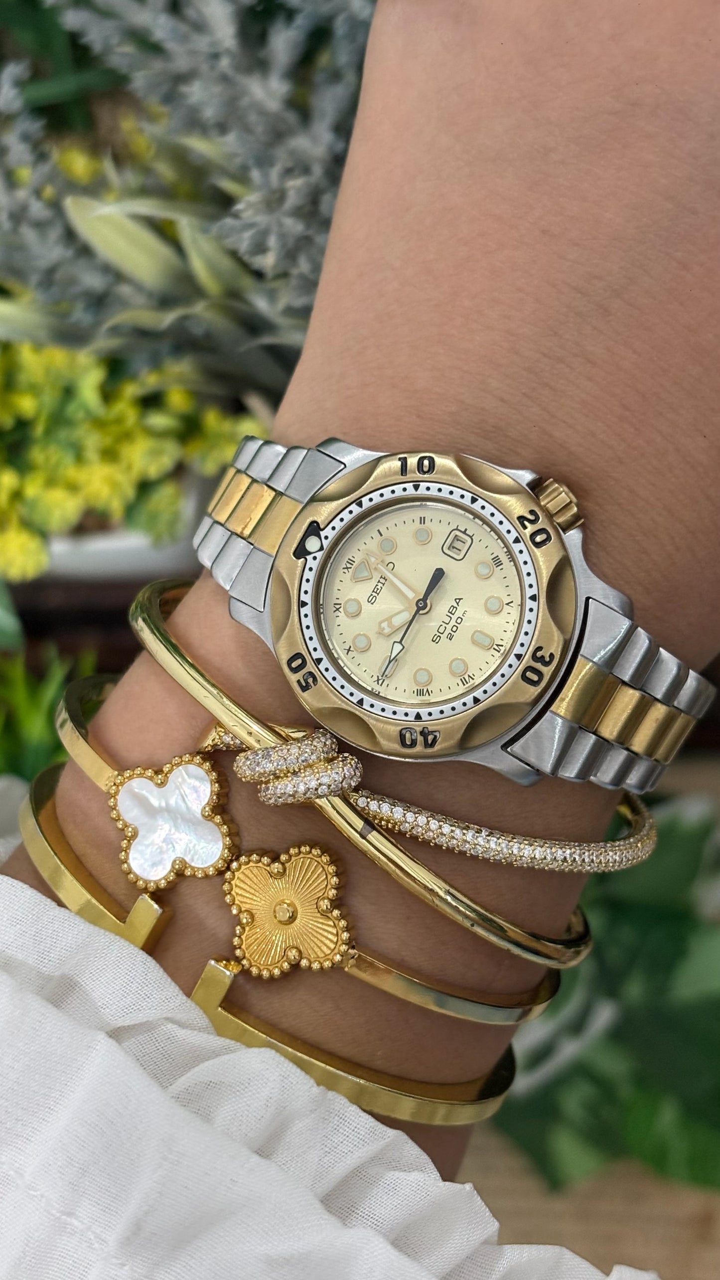 Extremely Rare Seiko Scuba Diver's Watch with Date Window in Two-Tone Quartz