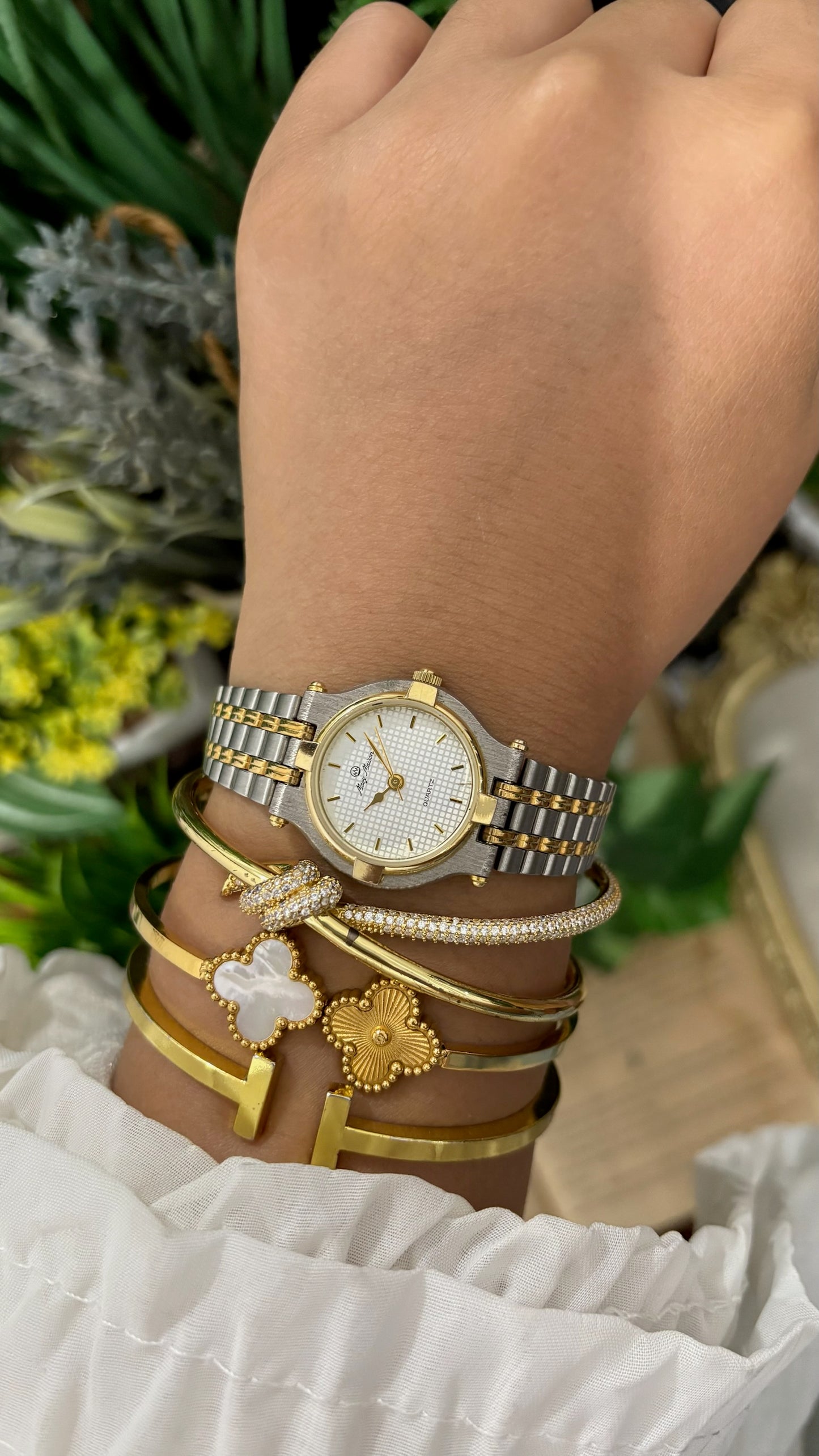 Vintage Mavy Maison Classic Watch in Two-Tone Quartz