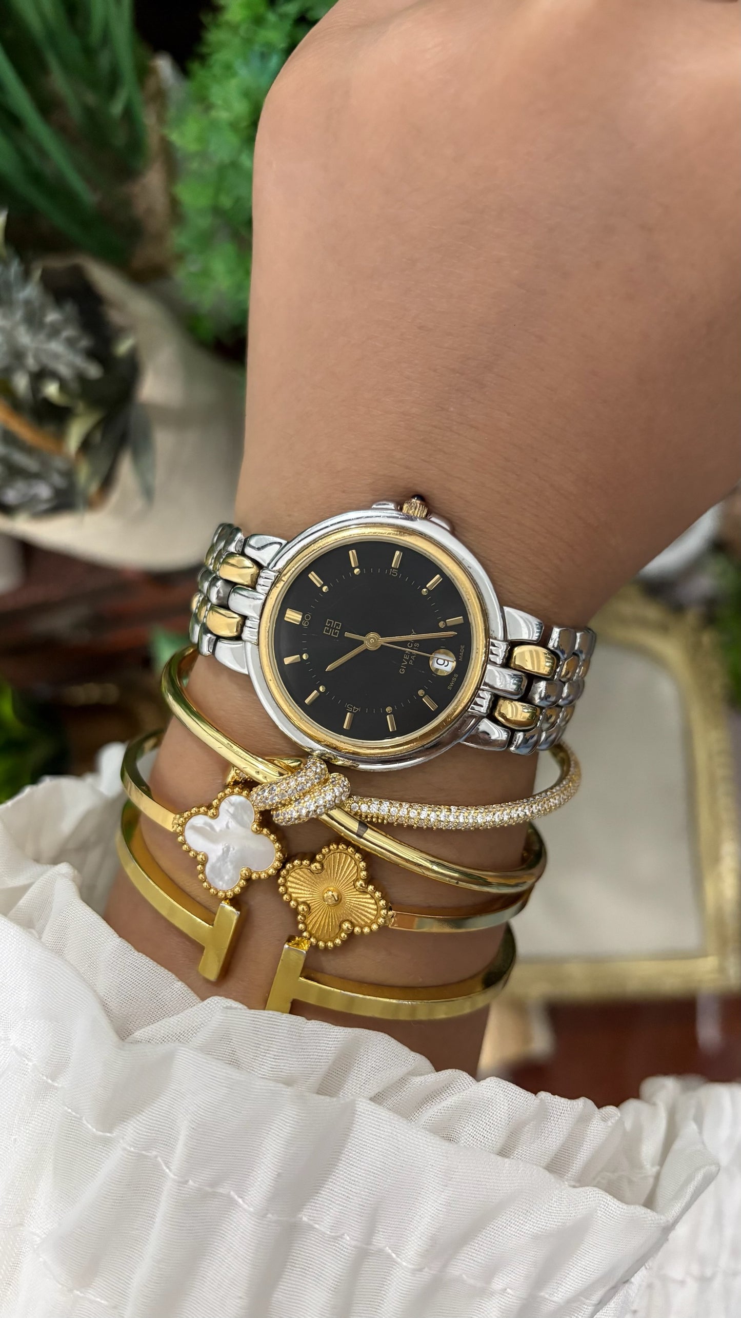 Rare Vintage Givenchy Date Window Mens Dress Watch in Two-Tone Black Dial Quartz