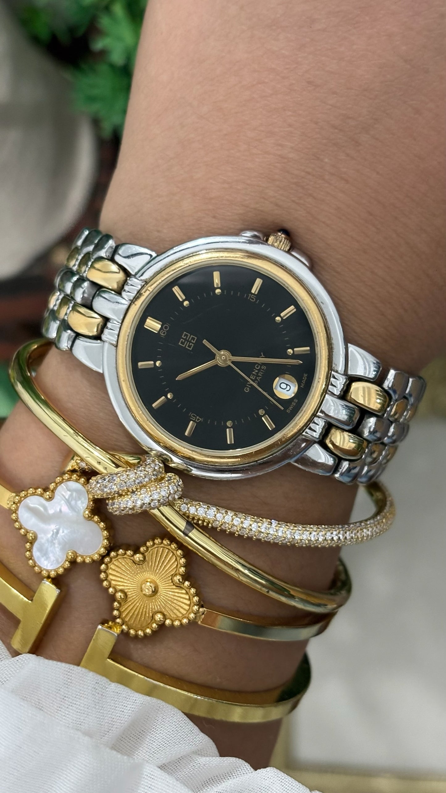 Rare Vintage Givenchy Date Window Mens Dress Watch in Two-Tone Black Dial Quartz