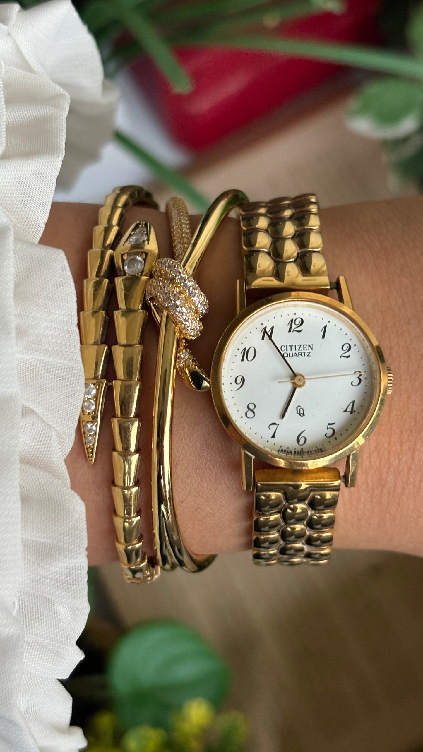 Vintage Citizen Bracelet Classic Watch in Gold Tone