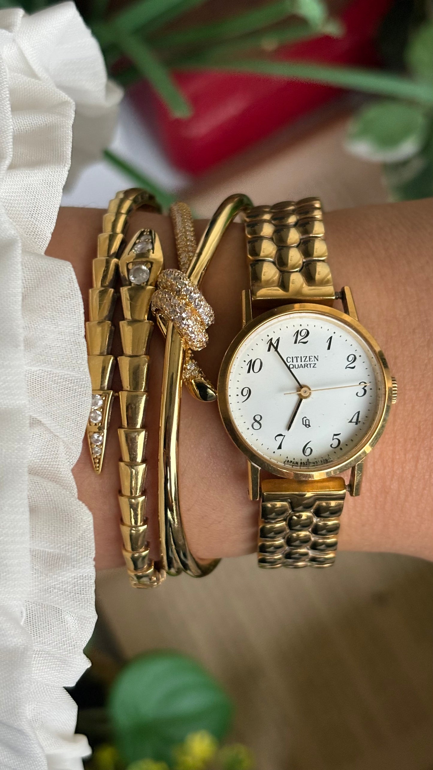 Vintage Citizen Bracelet Classic Watch in Gold Tone