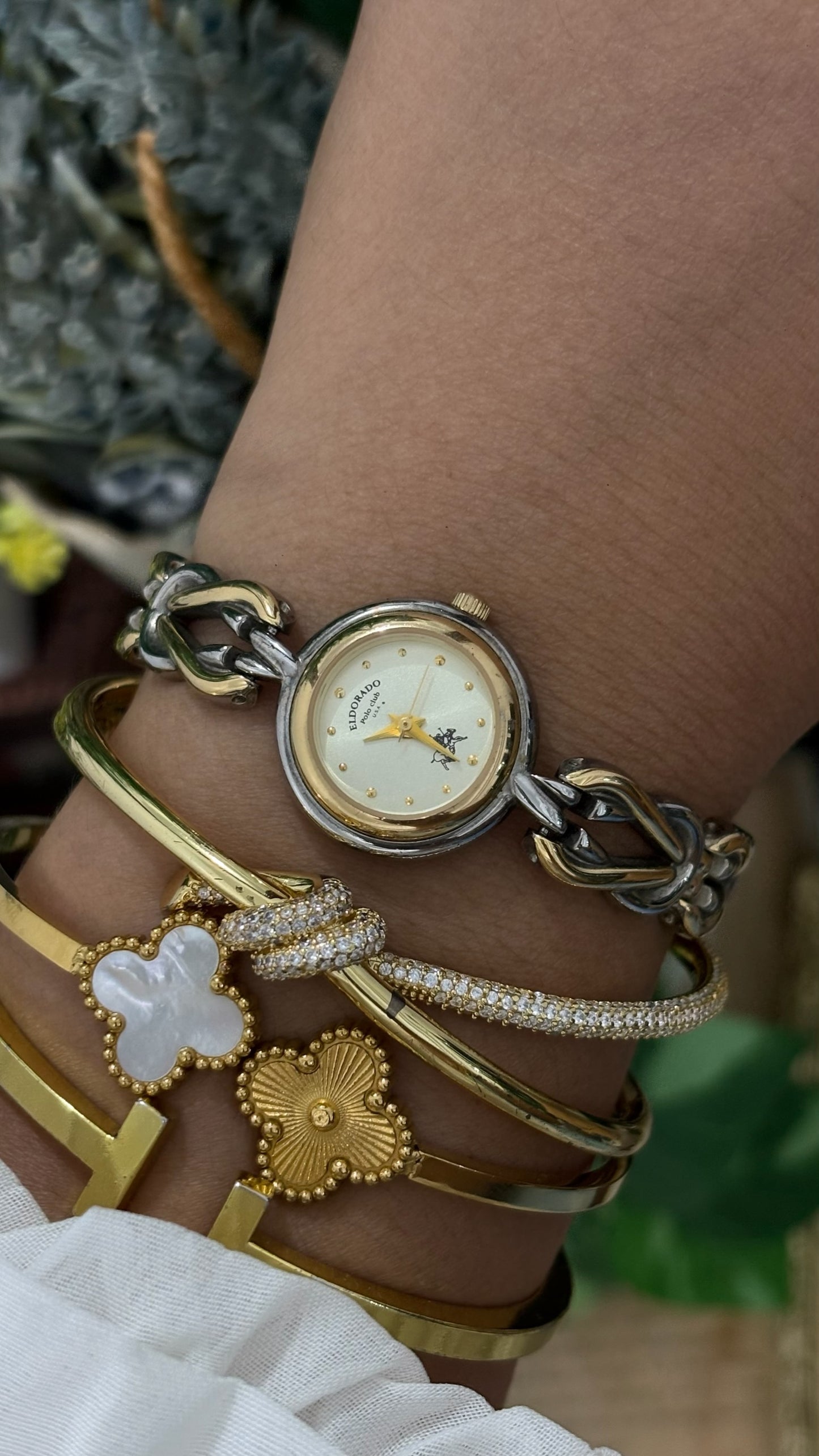 Vintage EL DORADO Polo Club Knot Style Links Bracelet Watch in Two-Tone Quartz