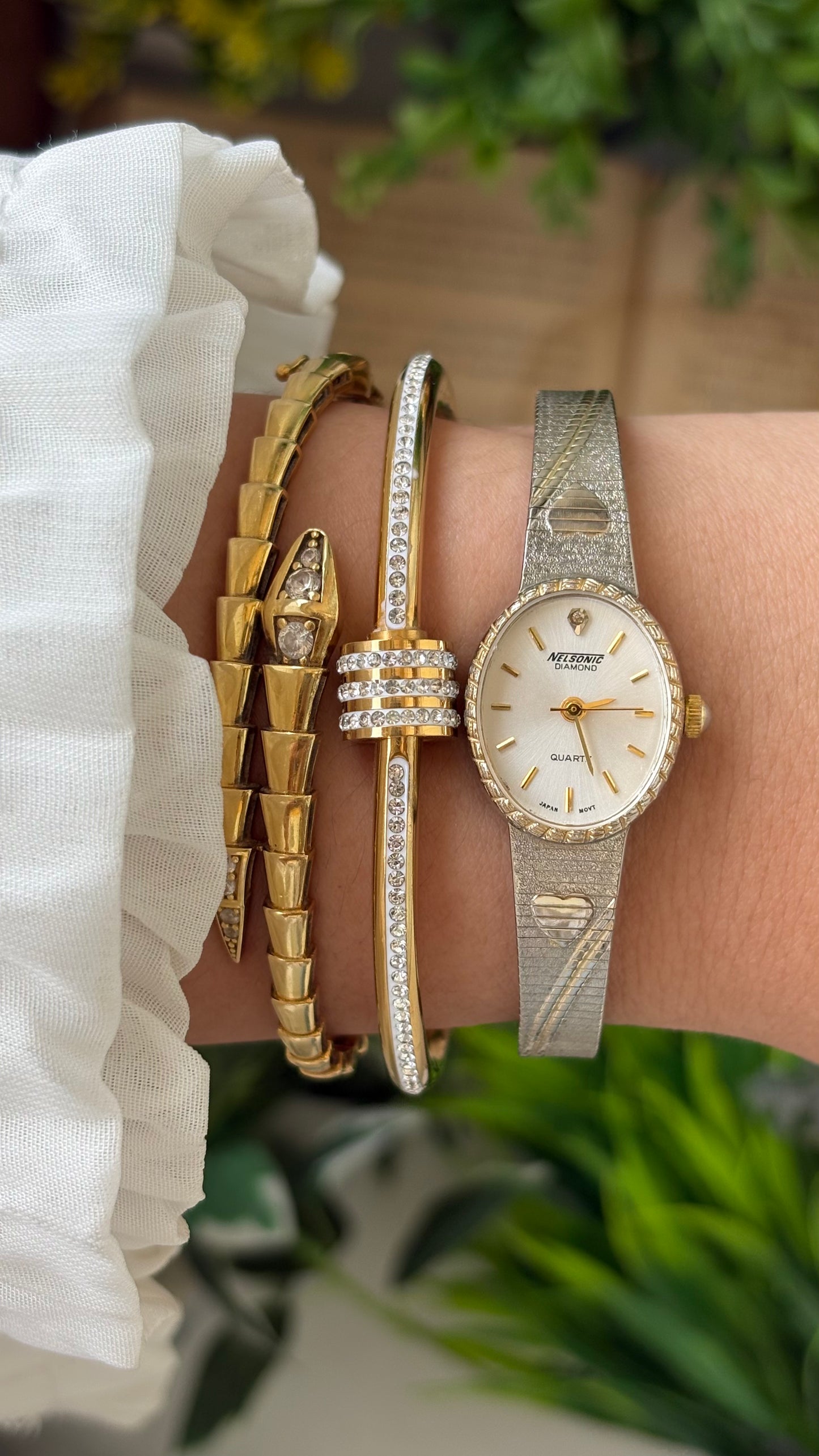Vintage Dainty Nelsonic Embossed Heart Strap Watch in Two-Tone Diamond on Oval Dial Quartz #00218
