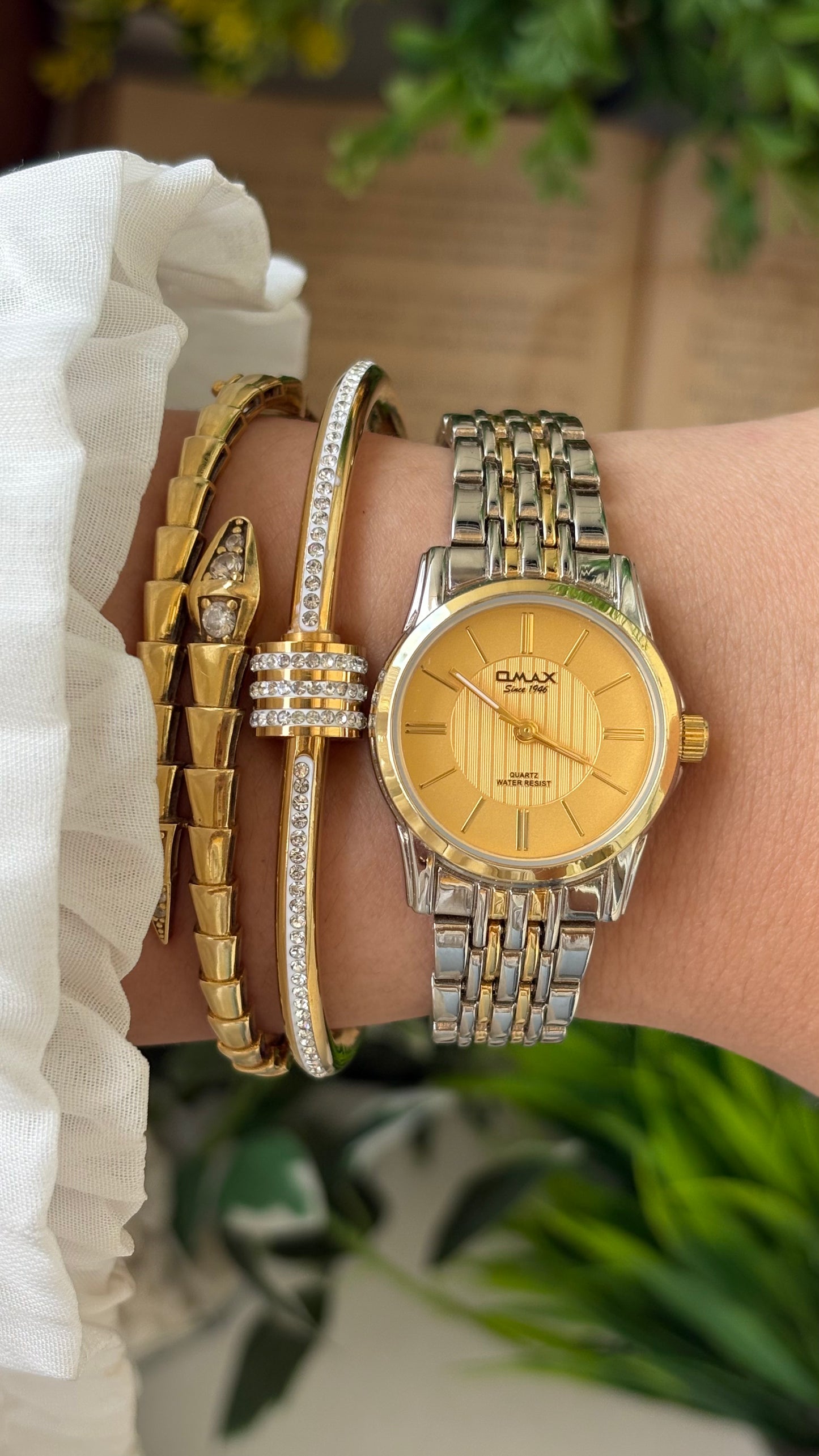 Vintage Omax Classic Watch in Two-tone Yellow Gold Dial Quartz #00208