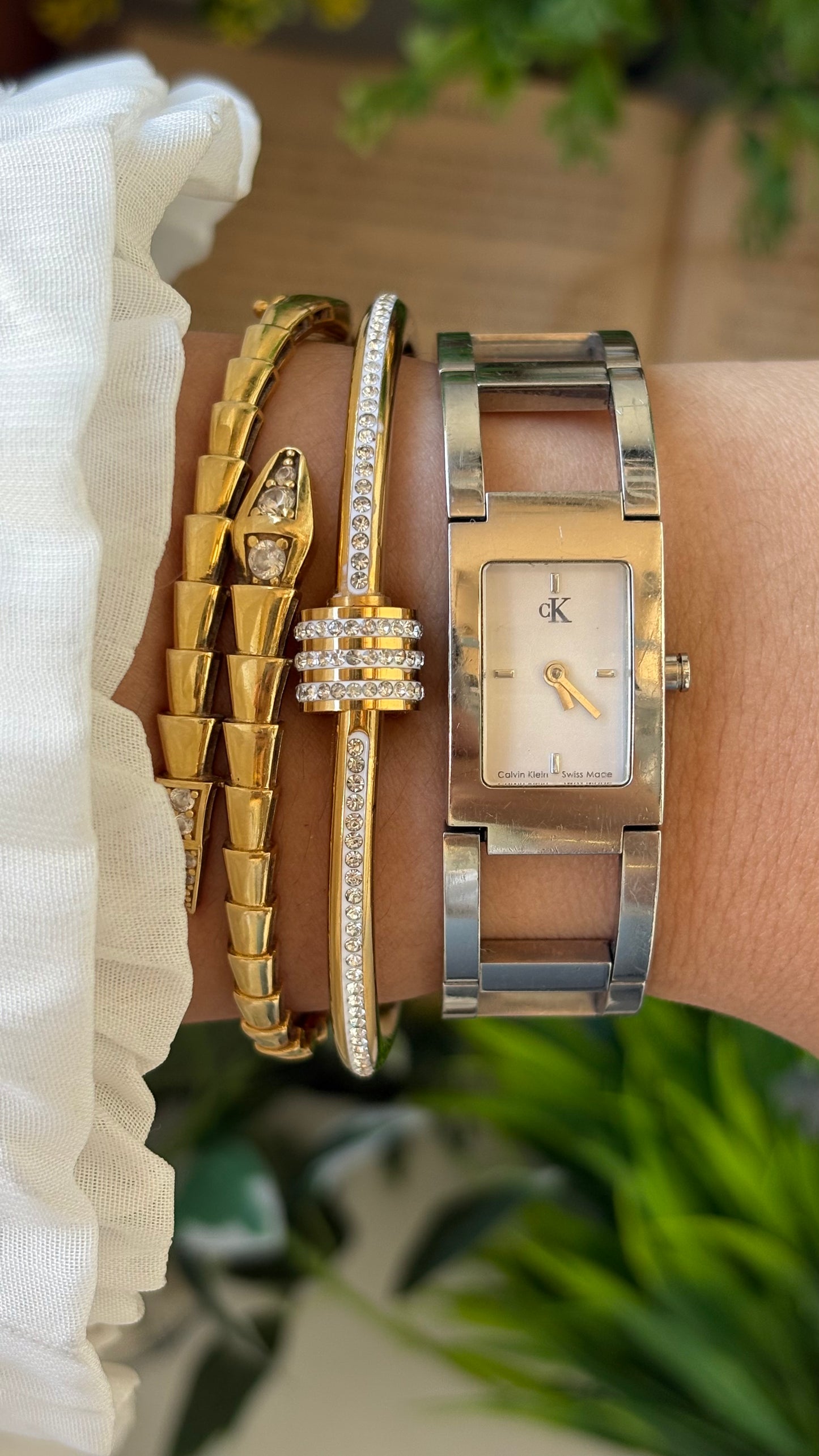 Vintage Calvin Klein Swiss Structured Chain Link Tank Watch in Silver Tone Quartz #00237