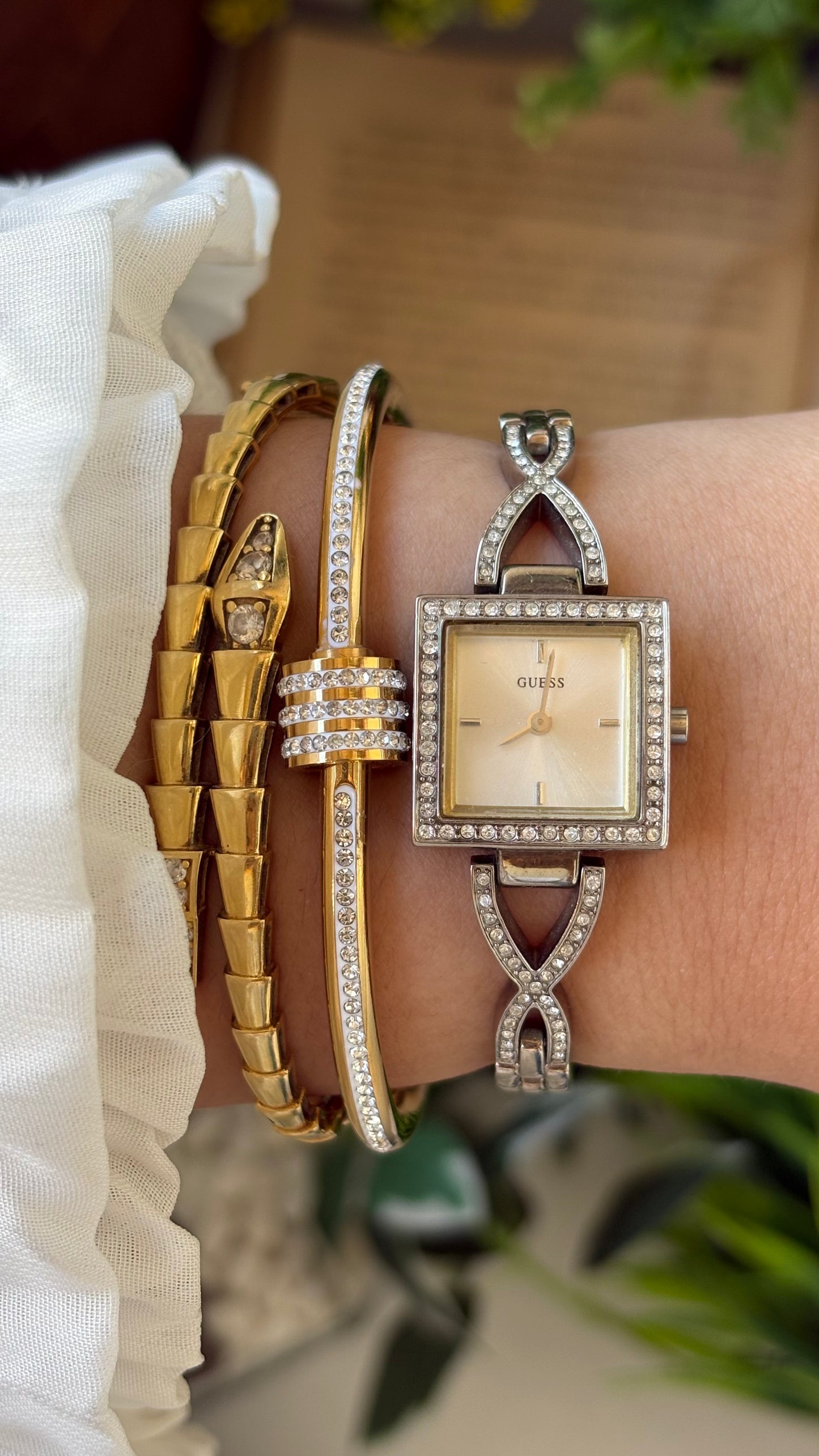 Vintage Dainty Guess Semi-Infinity Bejeweled Bracelet Watch in Silver Tone Quartz #00209