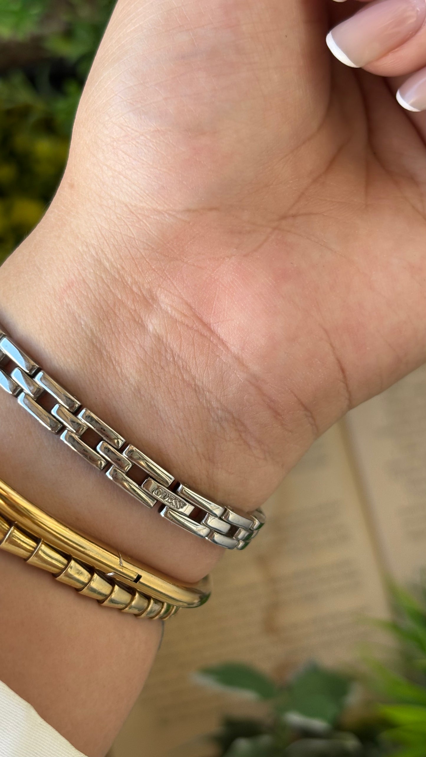 Vintage Dainty Guess Semi-Infinity Bejeweled Bracelet Watch in Silver Tone Quartz #00209