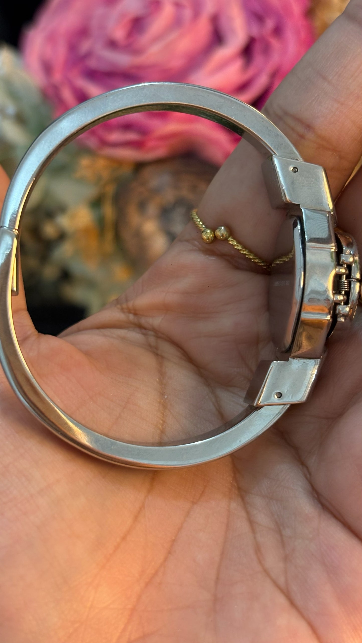 Extremely Rare Dainty Vintage Prip Prep Black Victorian Peekaboo Watch in Silver Tone Quartz