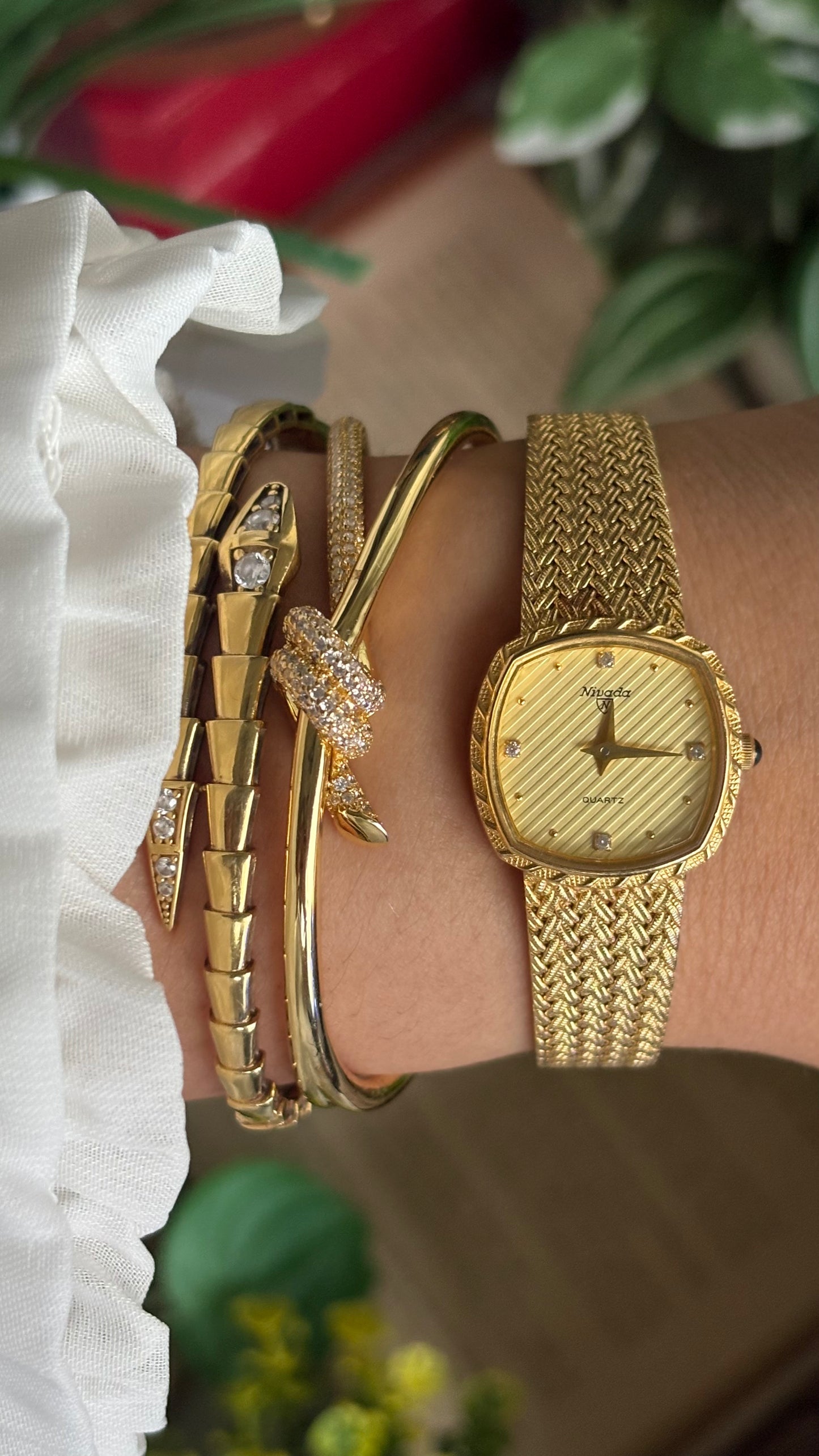 Vintage Nivada Watch in Gold Tone