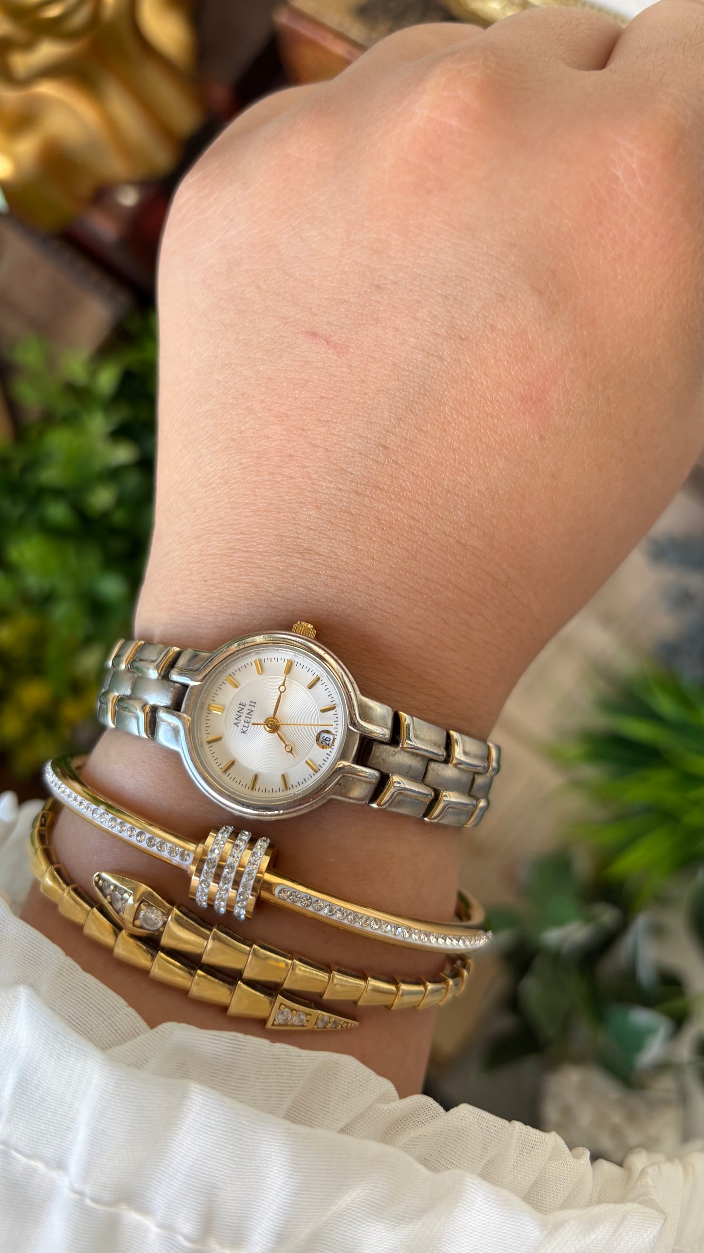 Vintage Anne Klein Classic Watch in Two-Tone Line Indices Quartz #00270