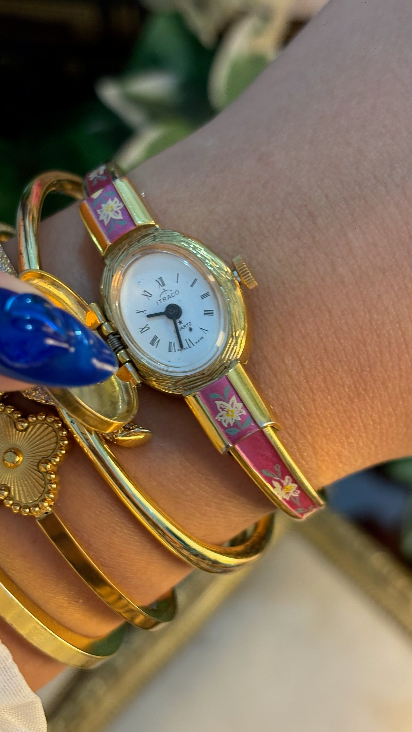 Extremely Rare Dainty Vintage Itraco Pink Victorian Peekaboo Watch in Gold Tone Quartz
