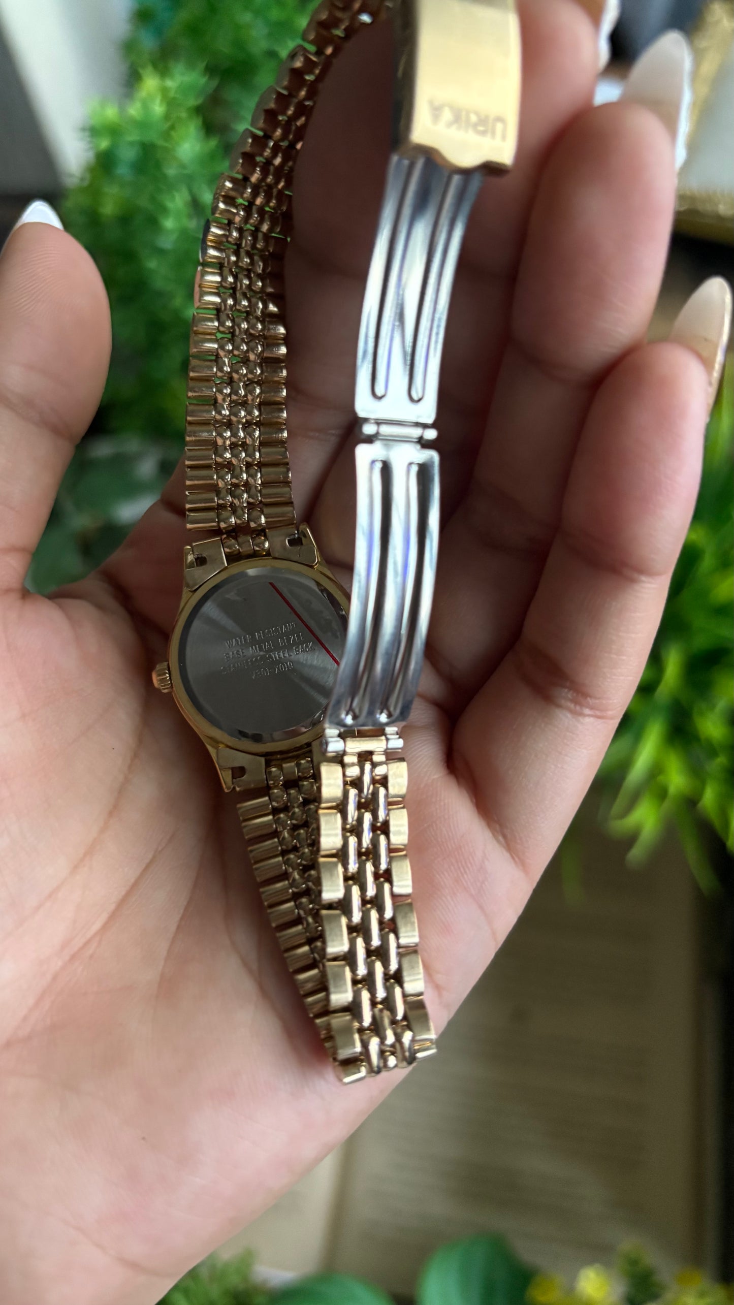 Vintage Alba Seiko Watch in Gold Tone Black Dial