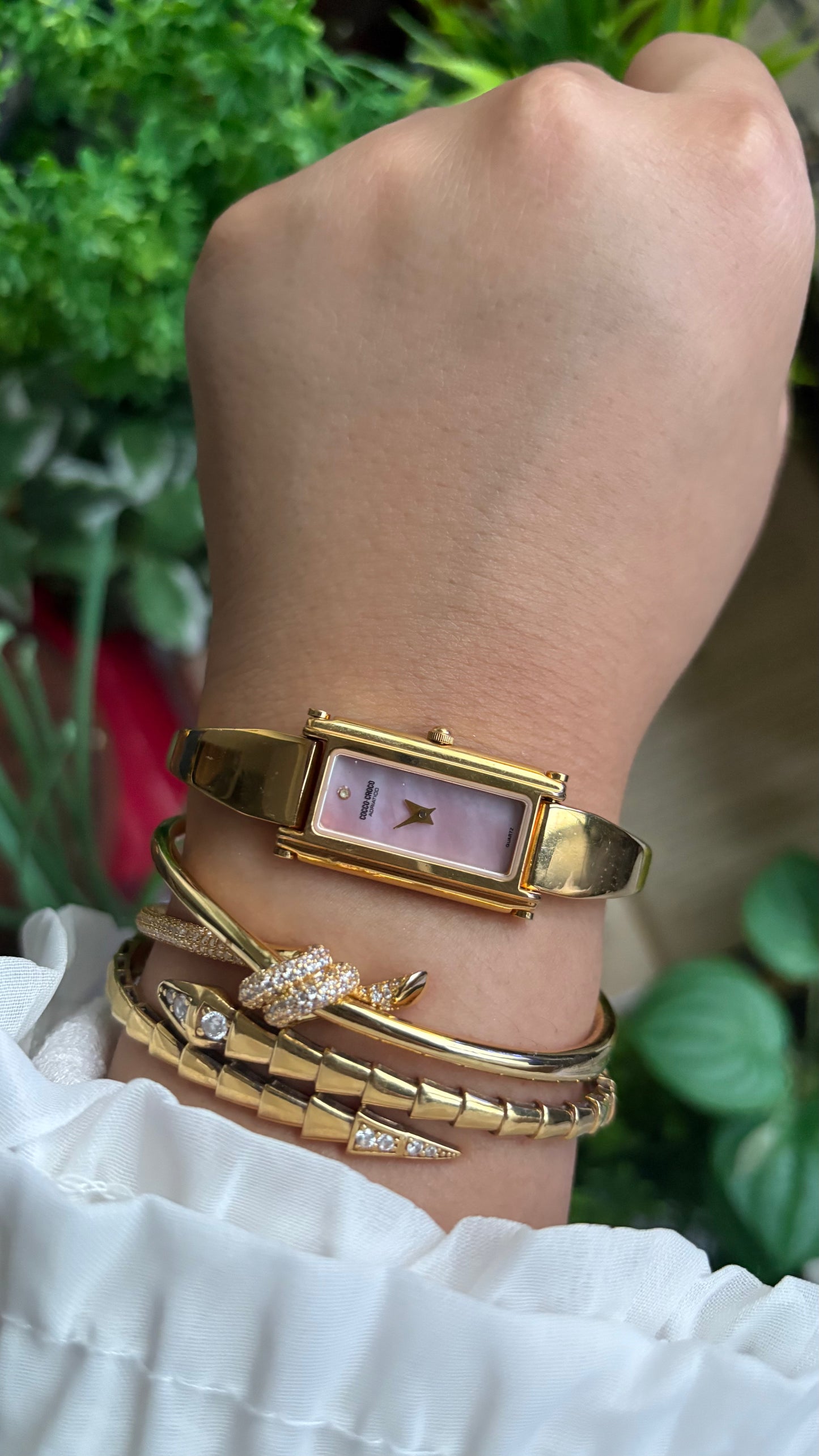 Vintage Cocco - Croco Watch in Gold Tone Gucci Style Bangle Pink Pearl Dial