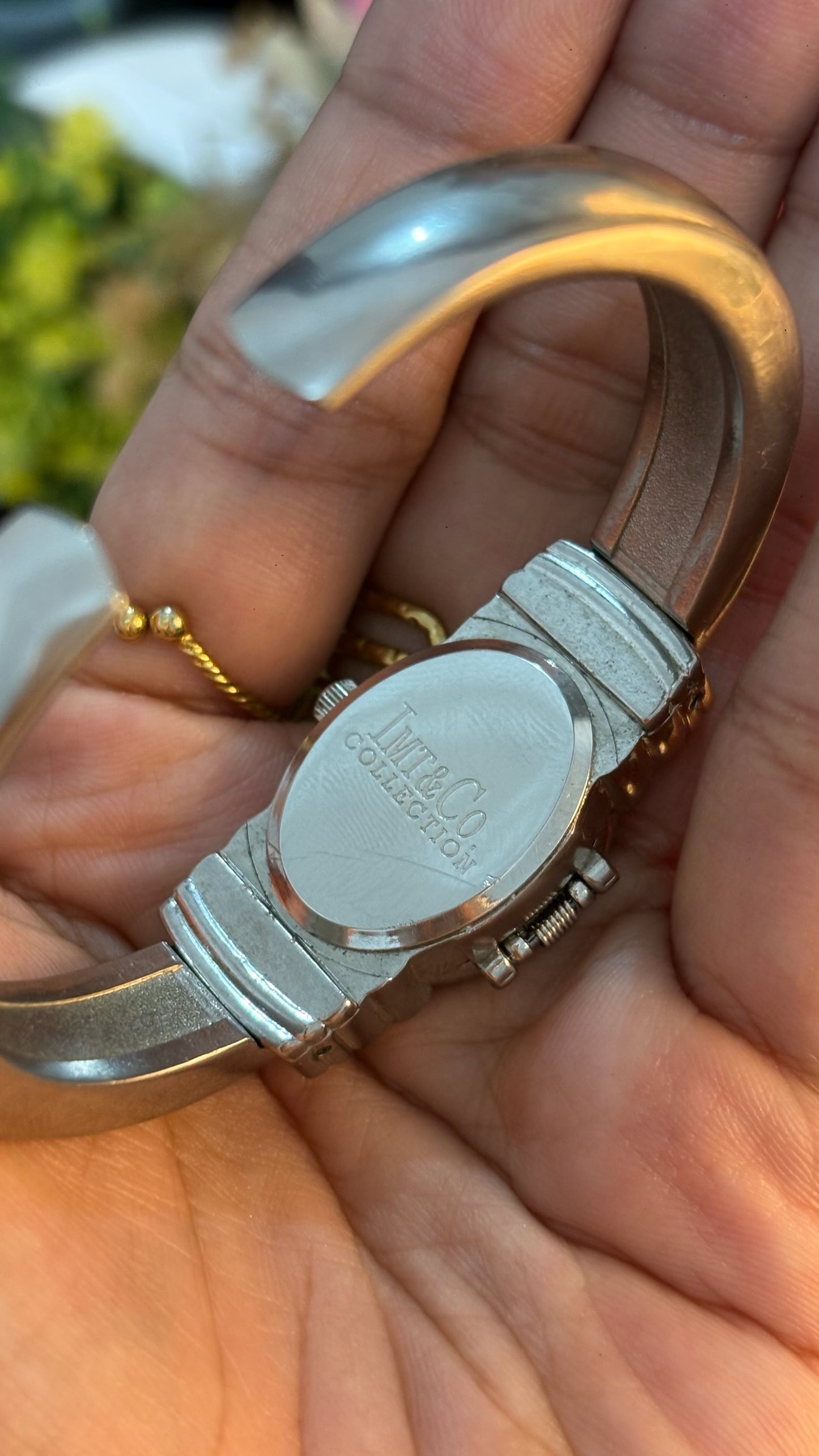 Extremely Rare Dainty Vintage IMT & Co. Cameo Peekaboo Watch in Silver Tone Quartz
