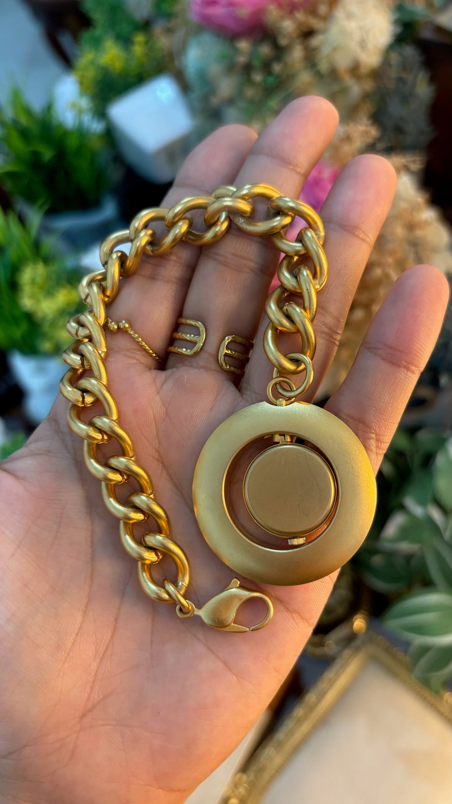 Rare Vintage Reversible Face Chain Bracelet Watch in Gold Tone Quartz