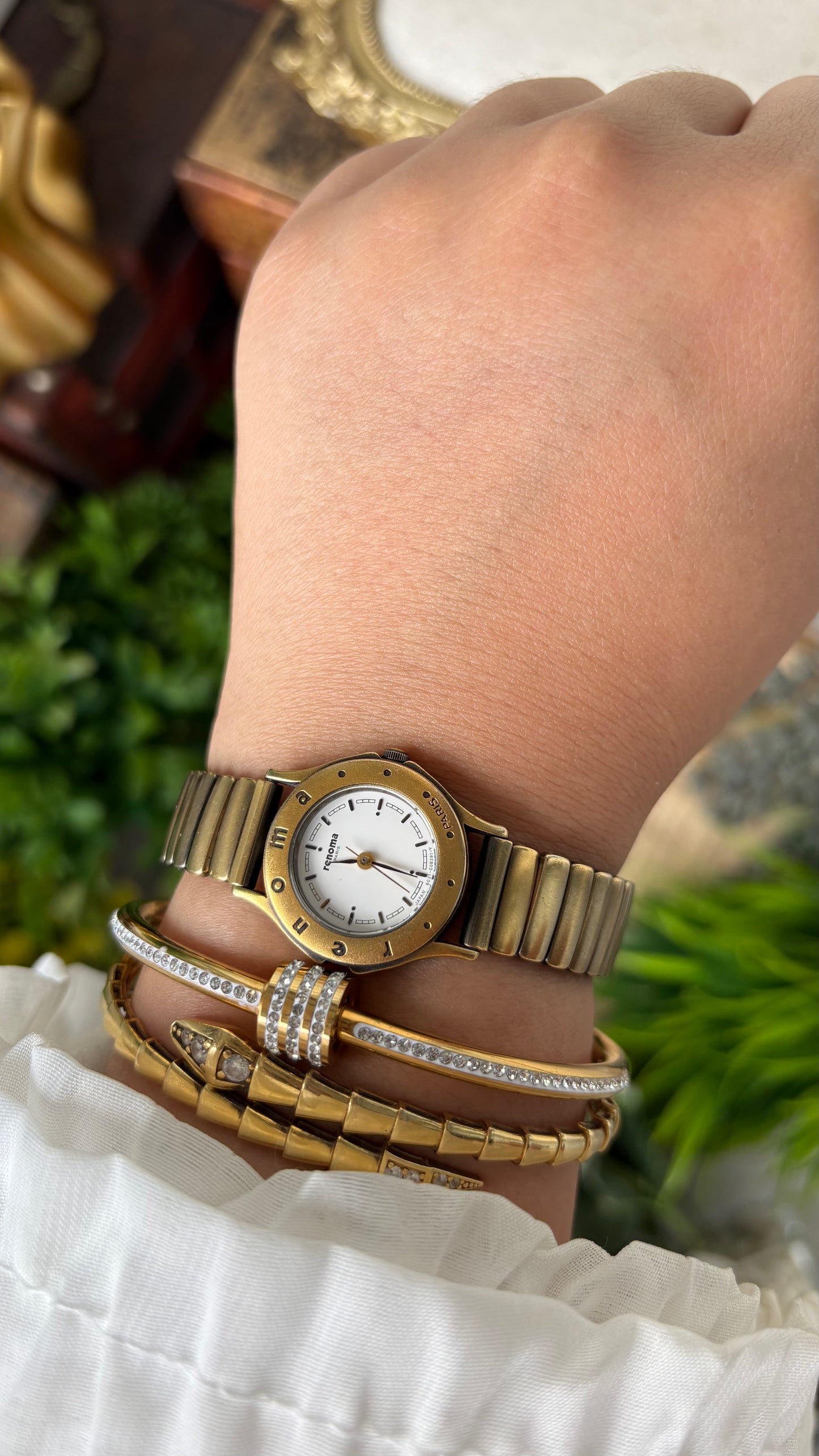 Rare Vintage Renoma Citizen Paris Stretchy Band Watch in Bronze Gold Tone Quartz #00626