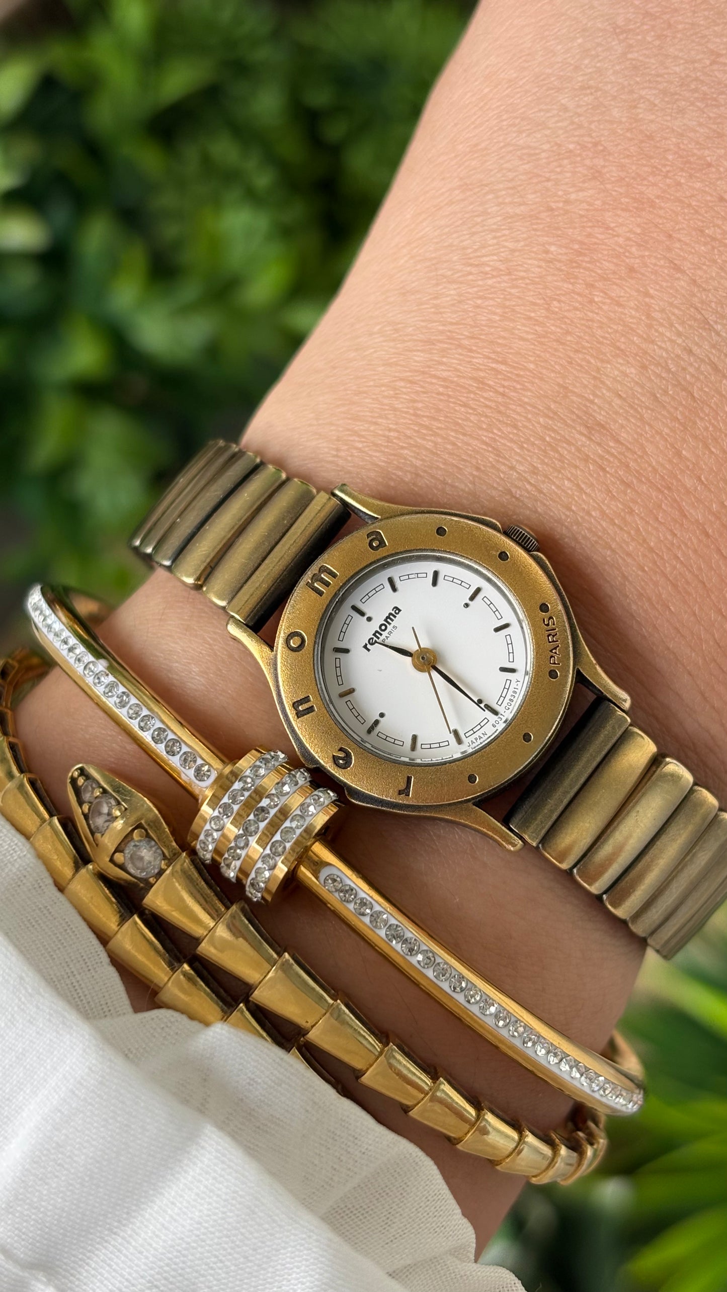 Rare Vintage Renoma Citizen Paris Stretchy Band Watch in Bronze Gold Tone Quartz #00626